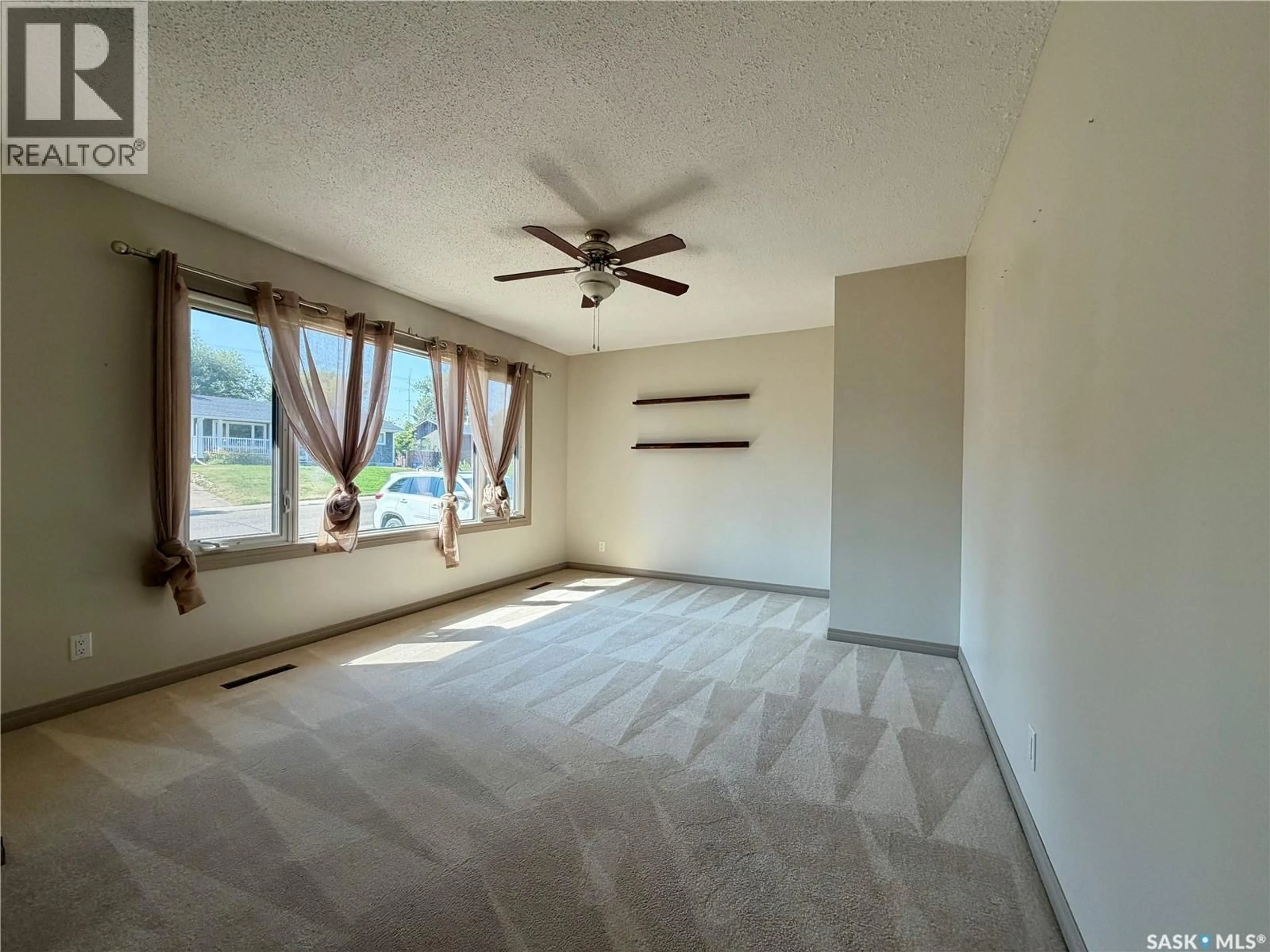 A pic of a room for 97 BURKE CRESCENT, Swift Current Saskatchewan S9H4E4