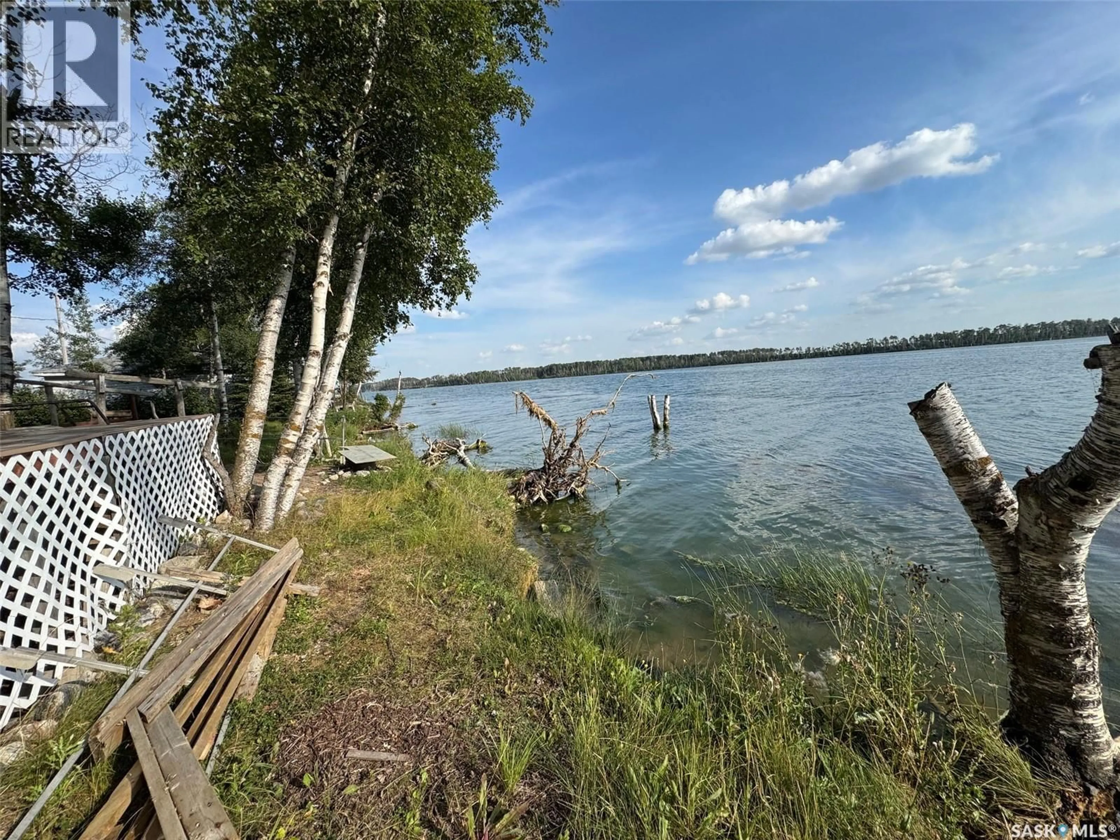 Unknown for 4 LAKEFRONT LOT, Charron Lake Saskatchewan S0K2Z0