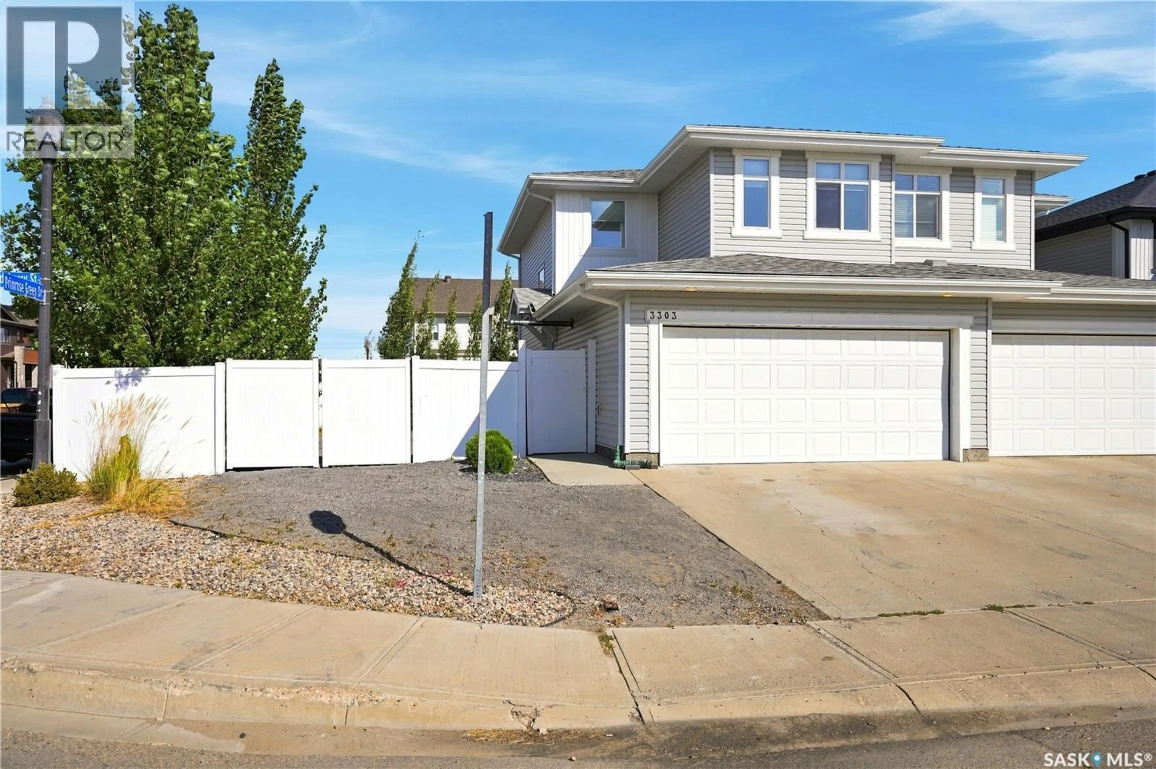 Home with vinyl exterior material, street for 3303 GREEN SANDCHERRY STREET, Regina Saskatchewan S4V3M2