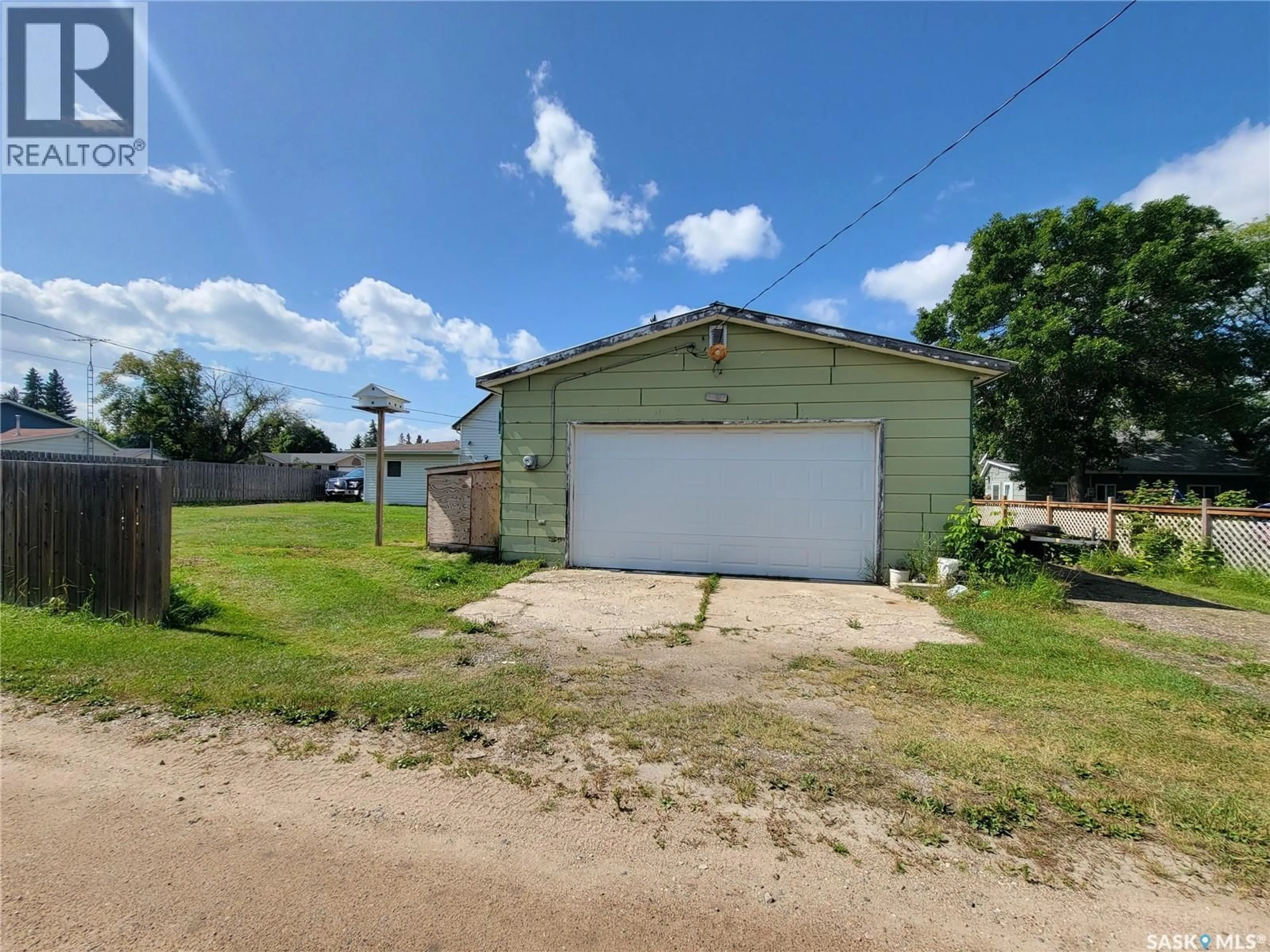Shed for 118 2ND STREET, St. Walburg Saskatchewan S0M2T0