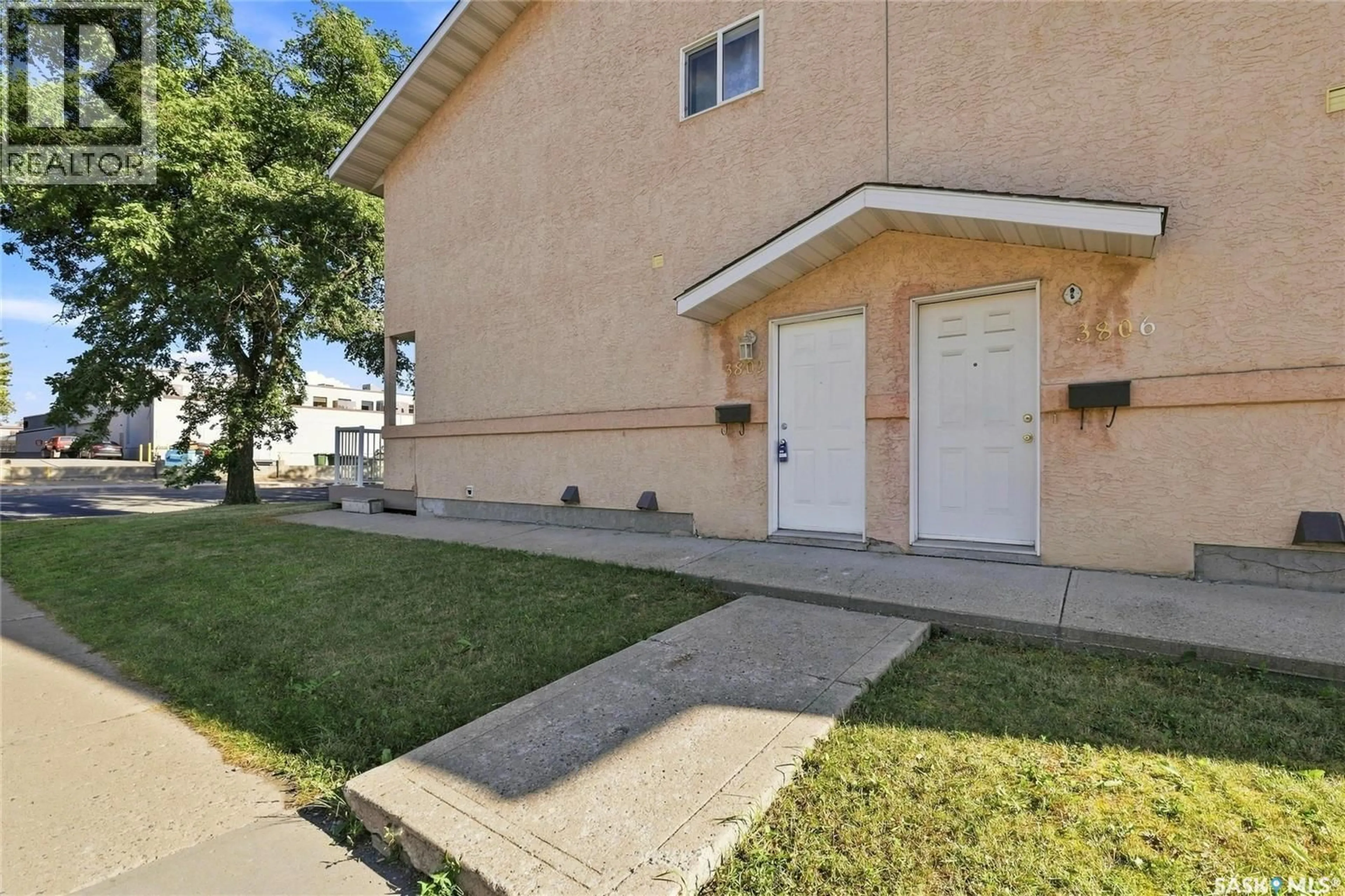 Patio, street for 3802 RAE STREET, Regina Saskatchewan S4S1K6
