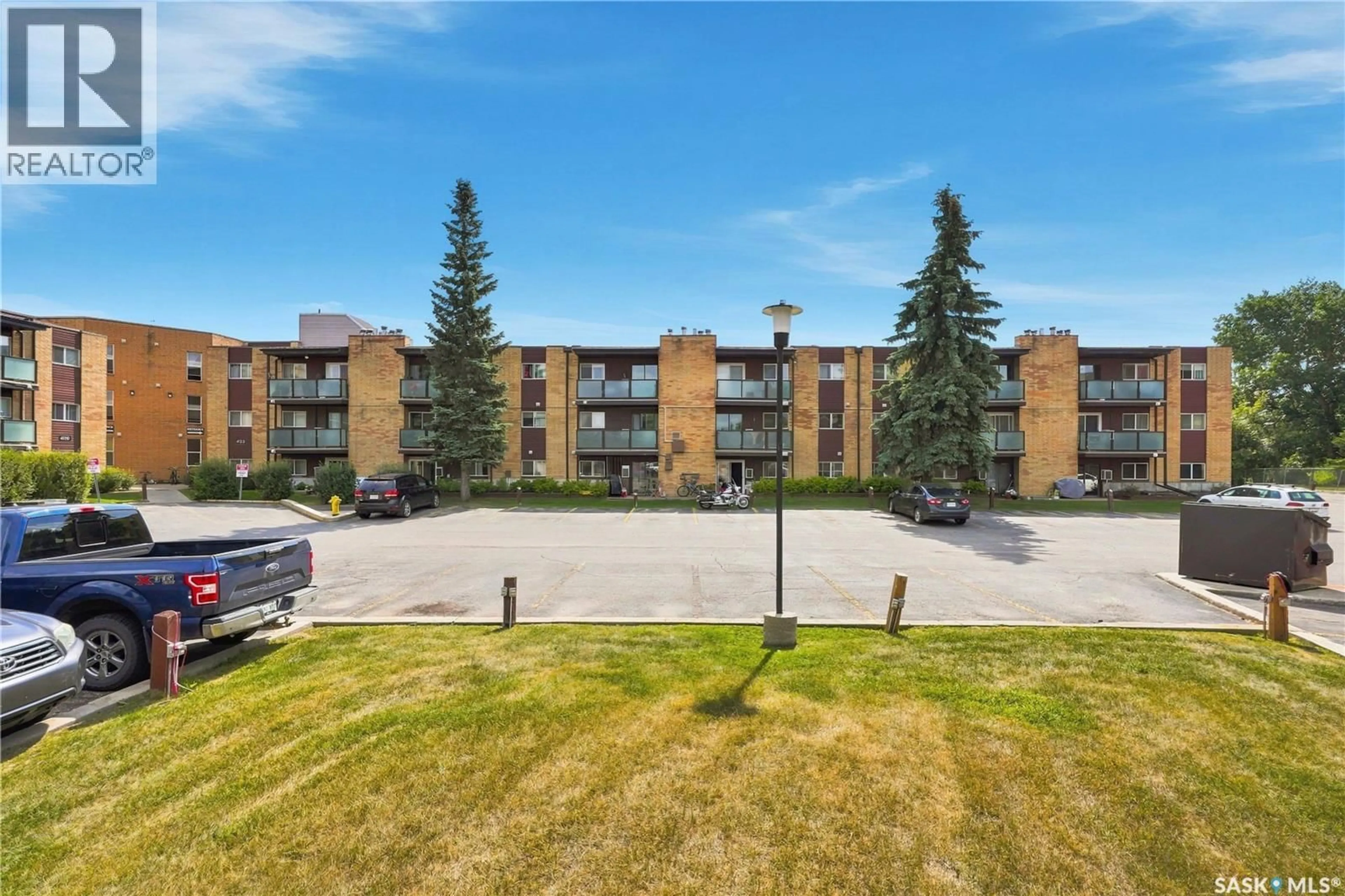 A pic from outside/outdoor area/front of a property/back of a property/a pic from drone, mountain view for 308 - 423 TAIT COURT, Saskatoon Saskatchewan S7H5L3