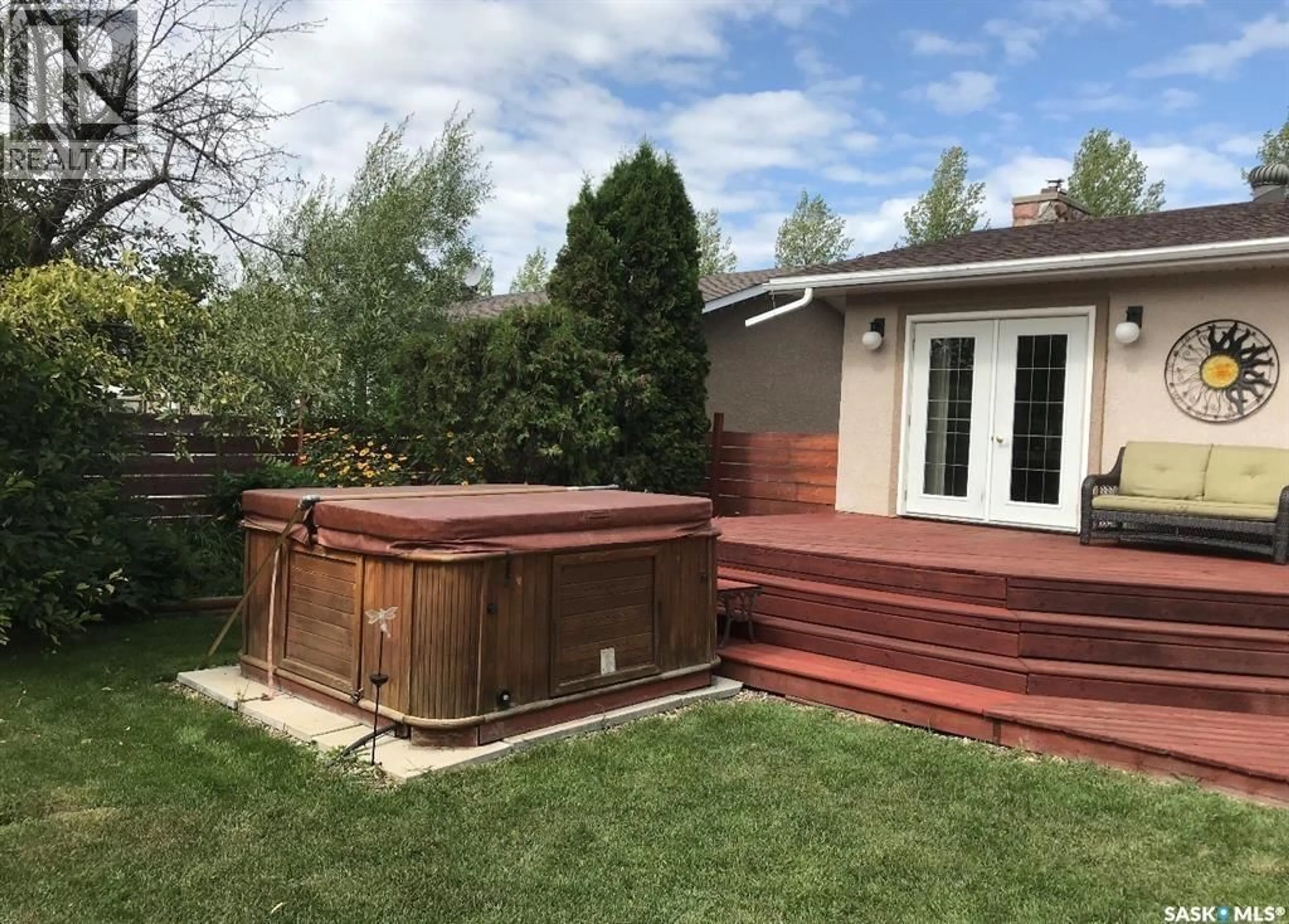 Patio, street for 484 STEWART STREET, Kamsack Saskatchewan S0A1S0