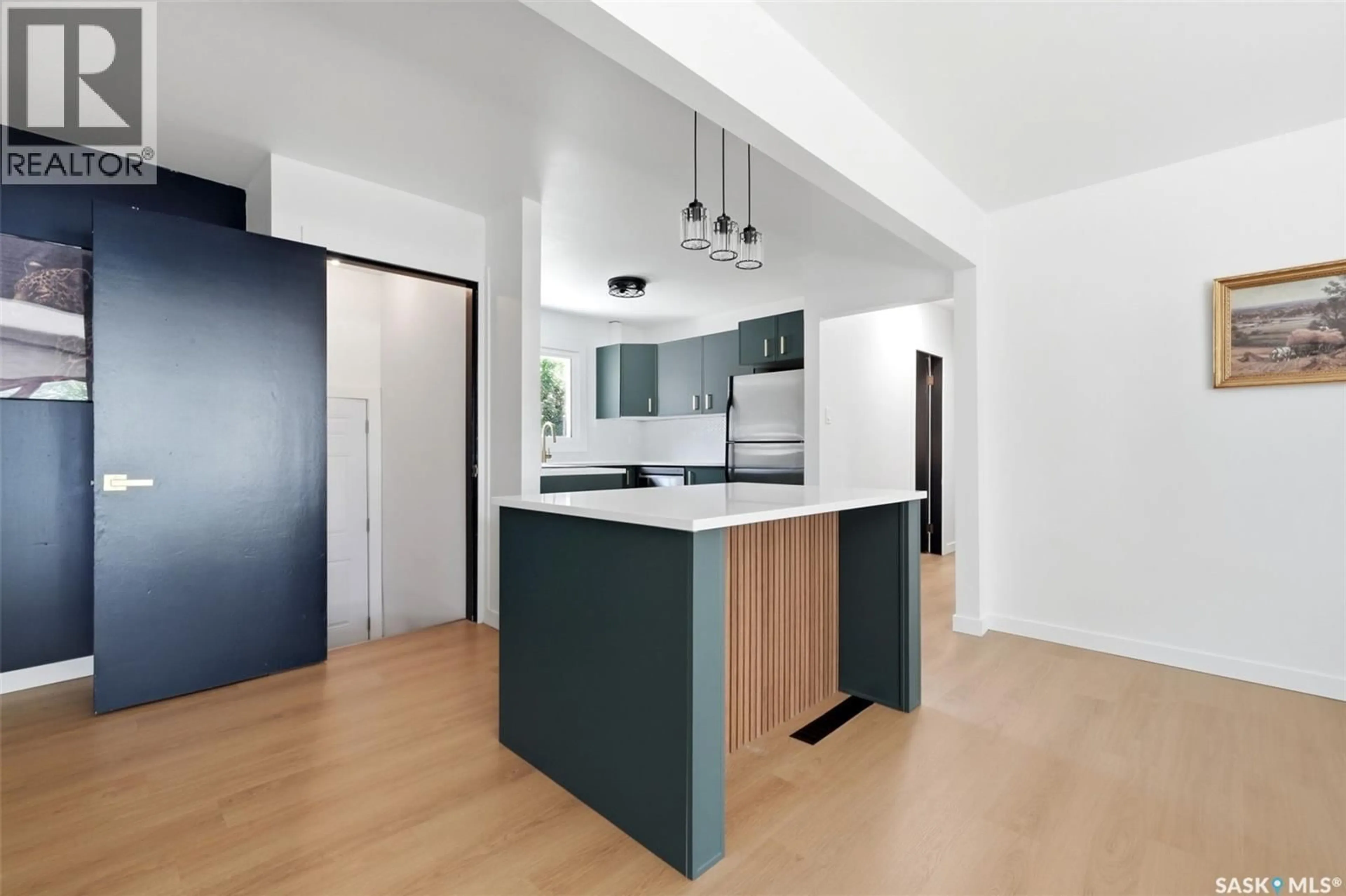 Open concept kitchen, unknown for 137 GARNET STREET, Regina Saskatchewan S4R3R9
