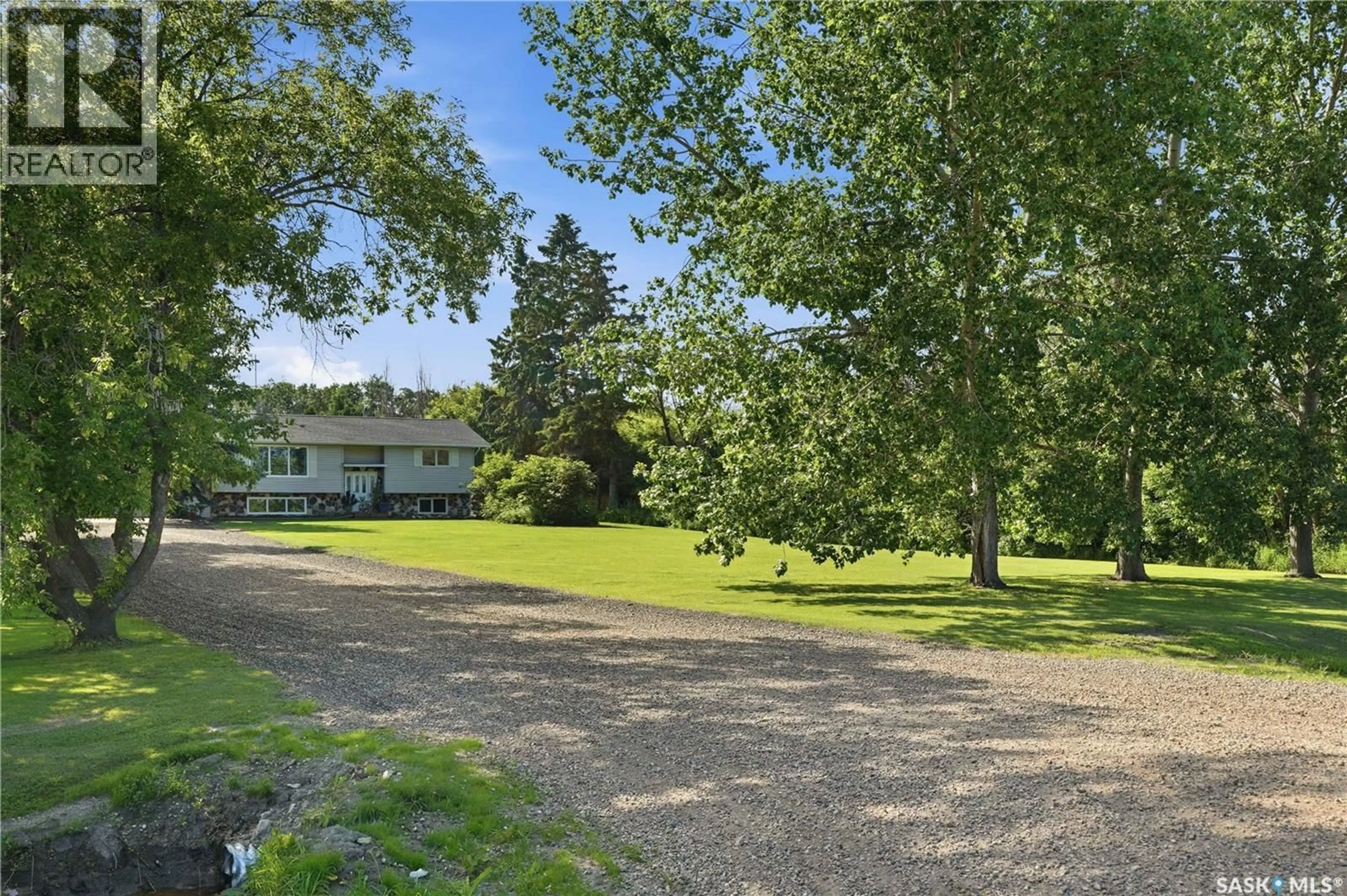 A pic from outside/outdoor area/front of a property/back of a property/a pic from drone, unknown for THORHAUG ACREAGE, Leask Rm No. 464 Saskatchewan S0J1M0