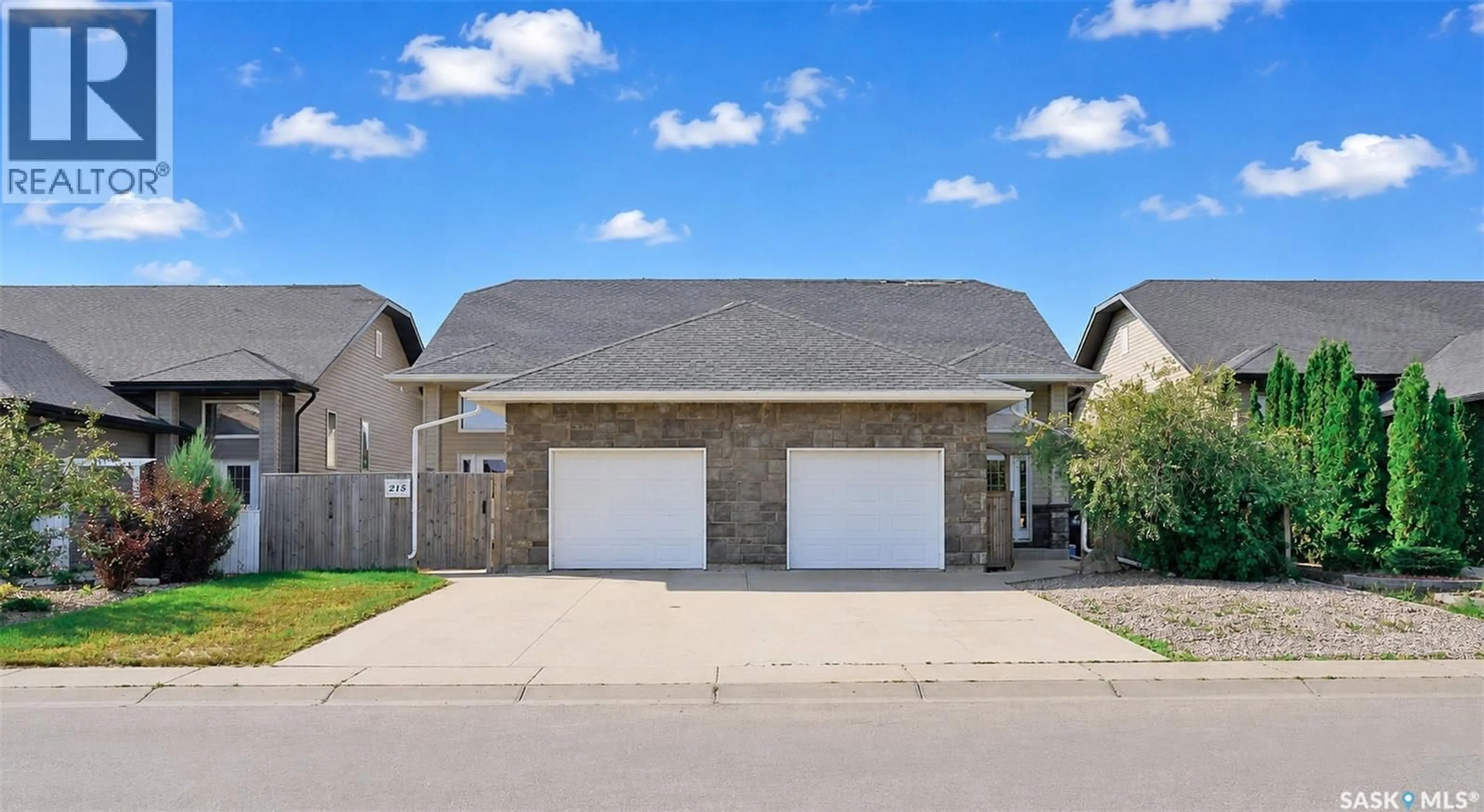 Unknown for 215 AUGUSTA BOULEVARD, Warman Saskatchewan S0K4S1