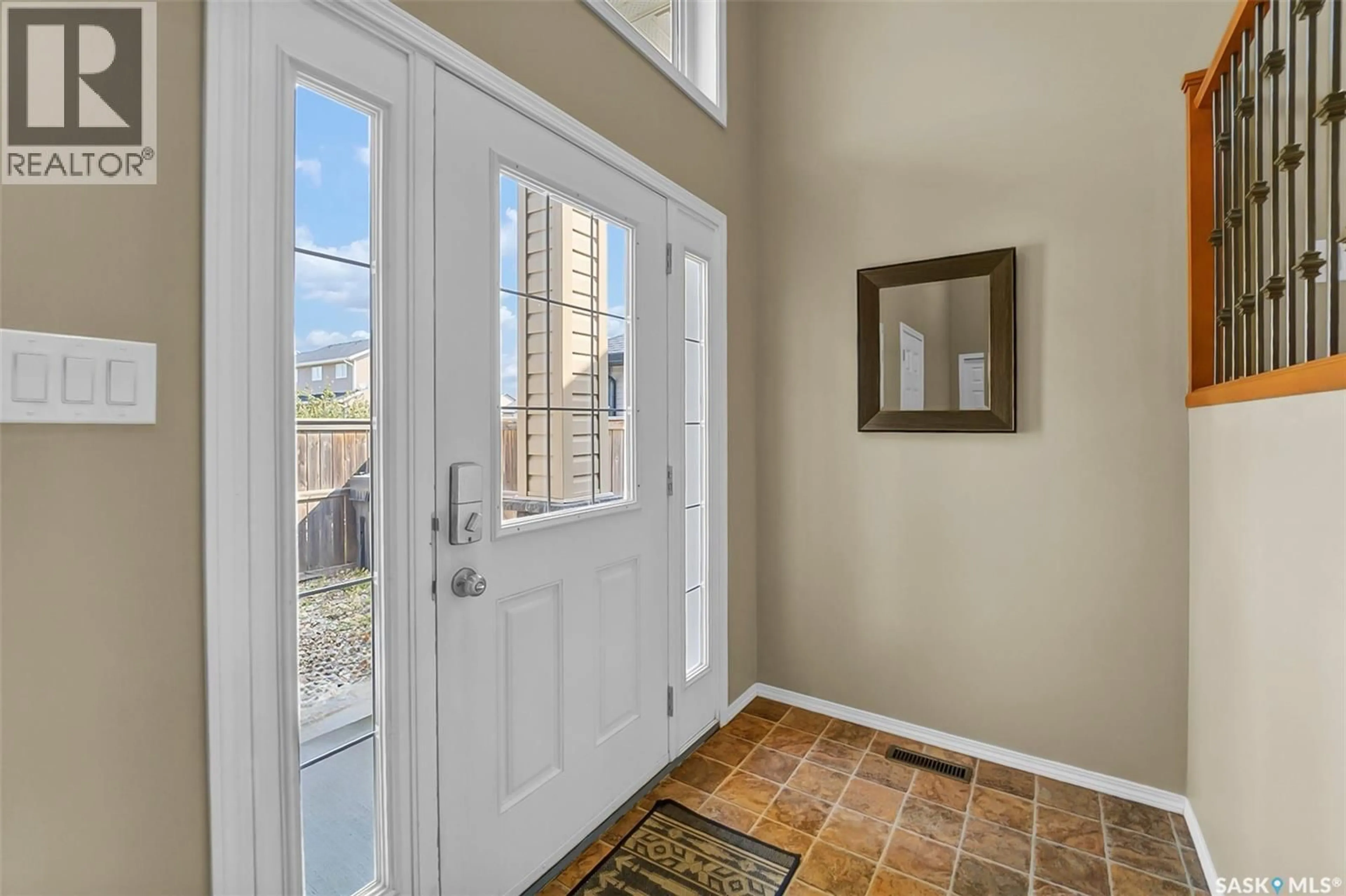 Indoor entryway for 215 AUGUSTA BOULEVARD, Warman Saskatchewan S0K4S1