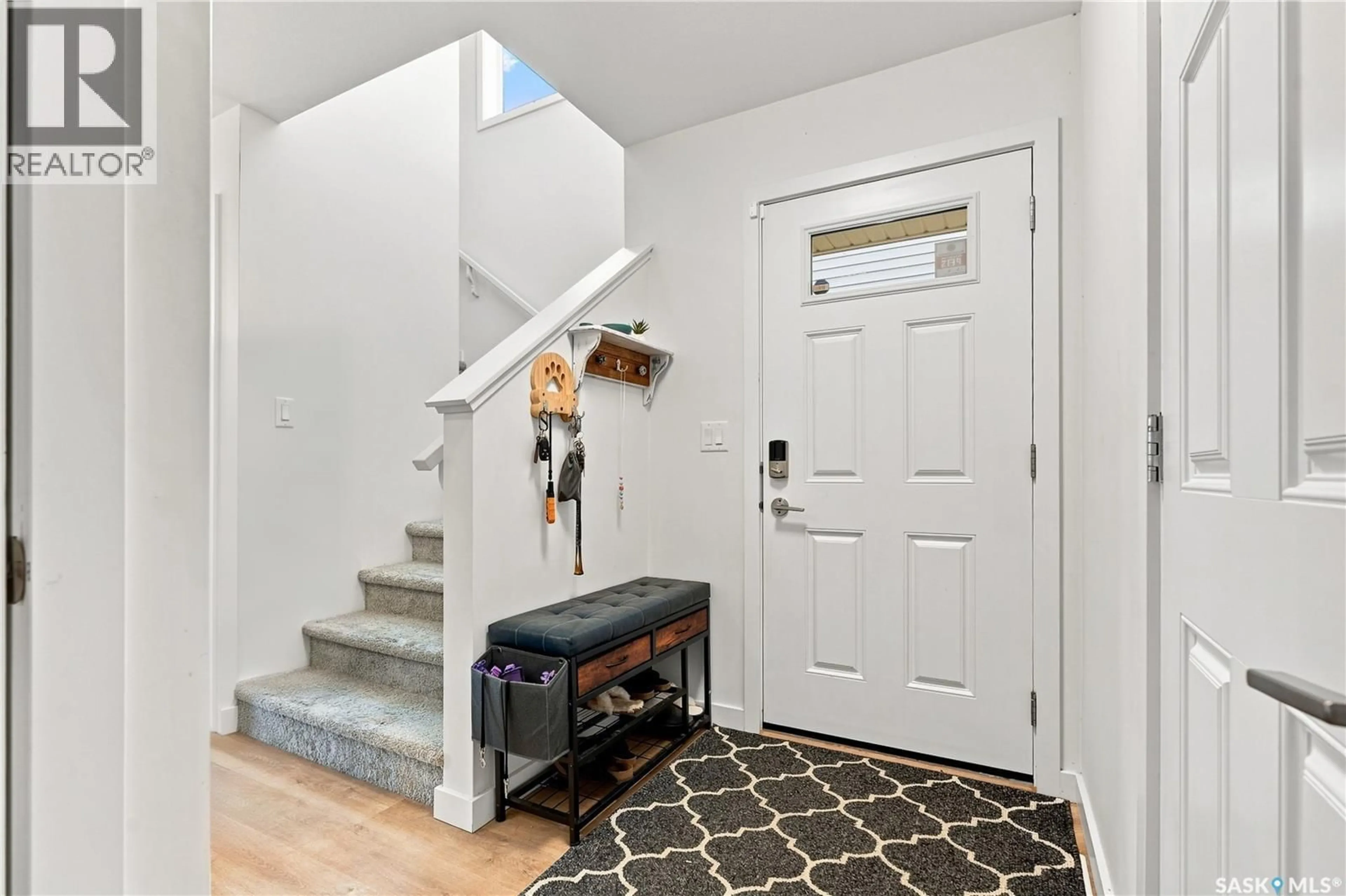 Indoor entryway for 110 COWESSESS ROAD, Saskatoon Saskatchewan S7V1S3