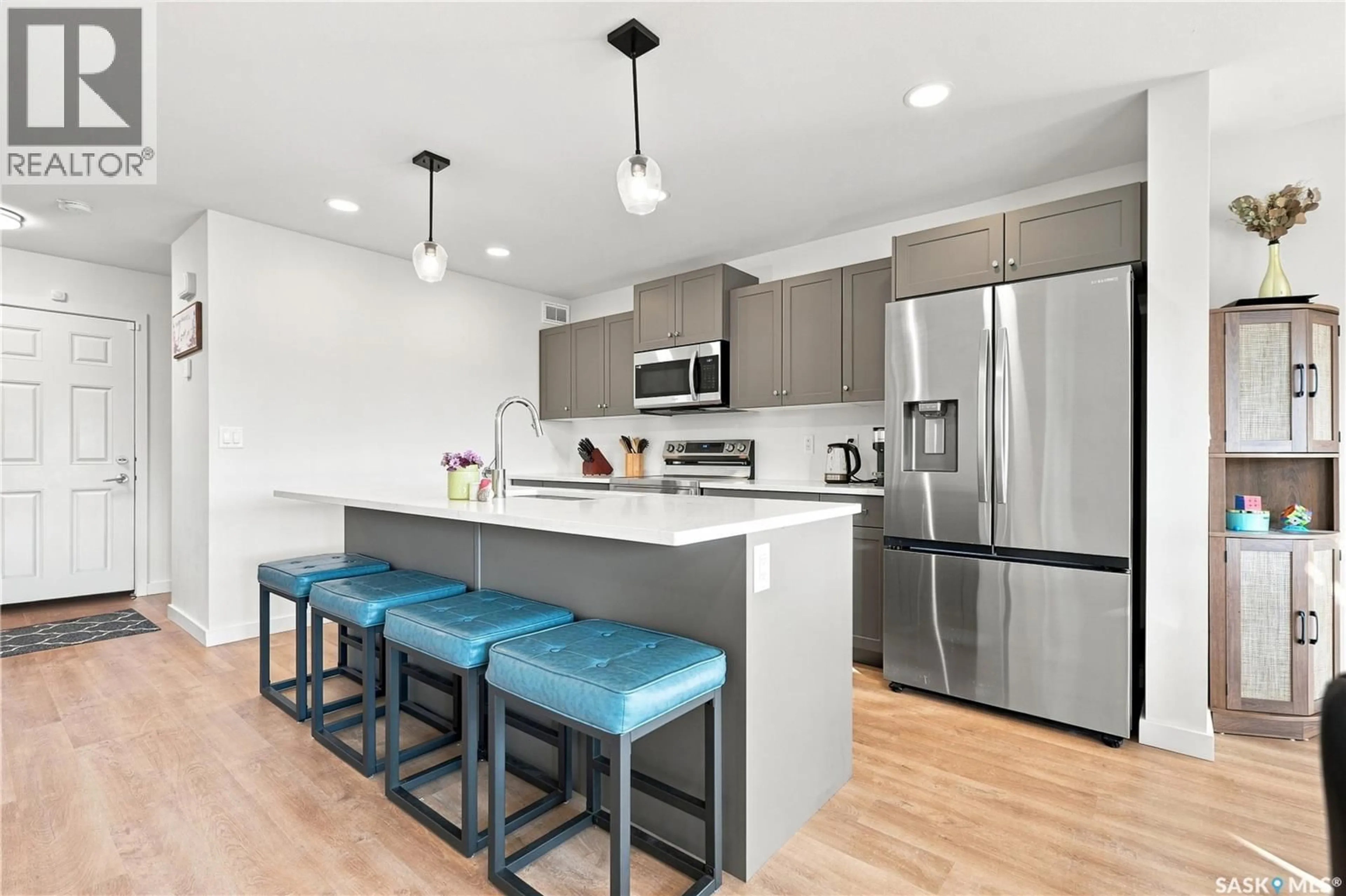 Open concept kitchen, unknown for 110 COWESSESS ROAD, Saskatoon Saskatchewan S7V1S3