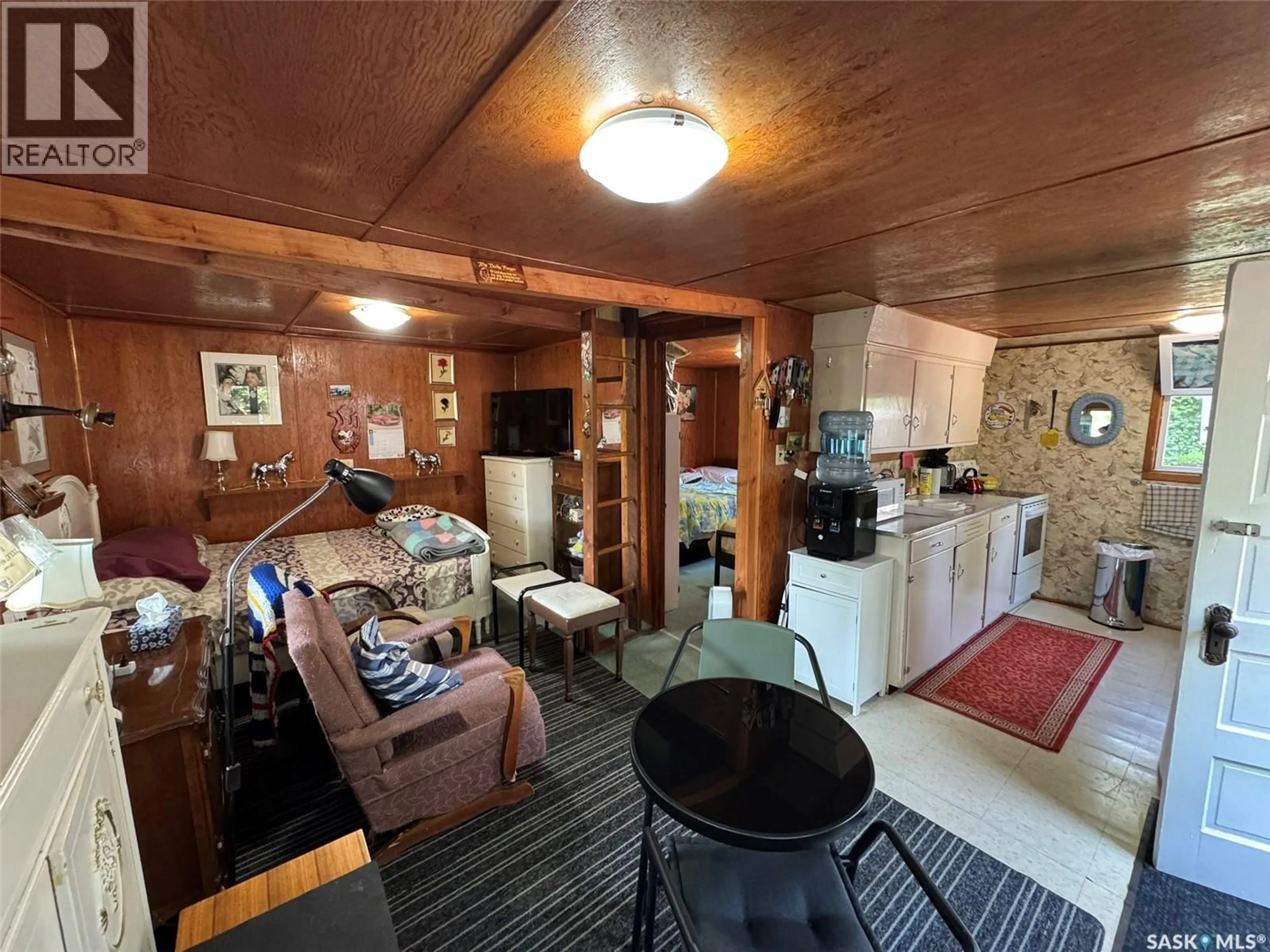 A pic of a room for 2 GROVE LANE, Grandview Beach Saskatchewan S0G4C0