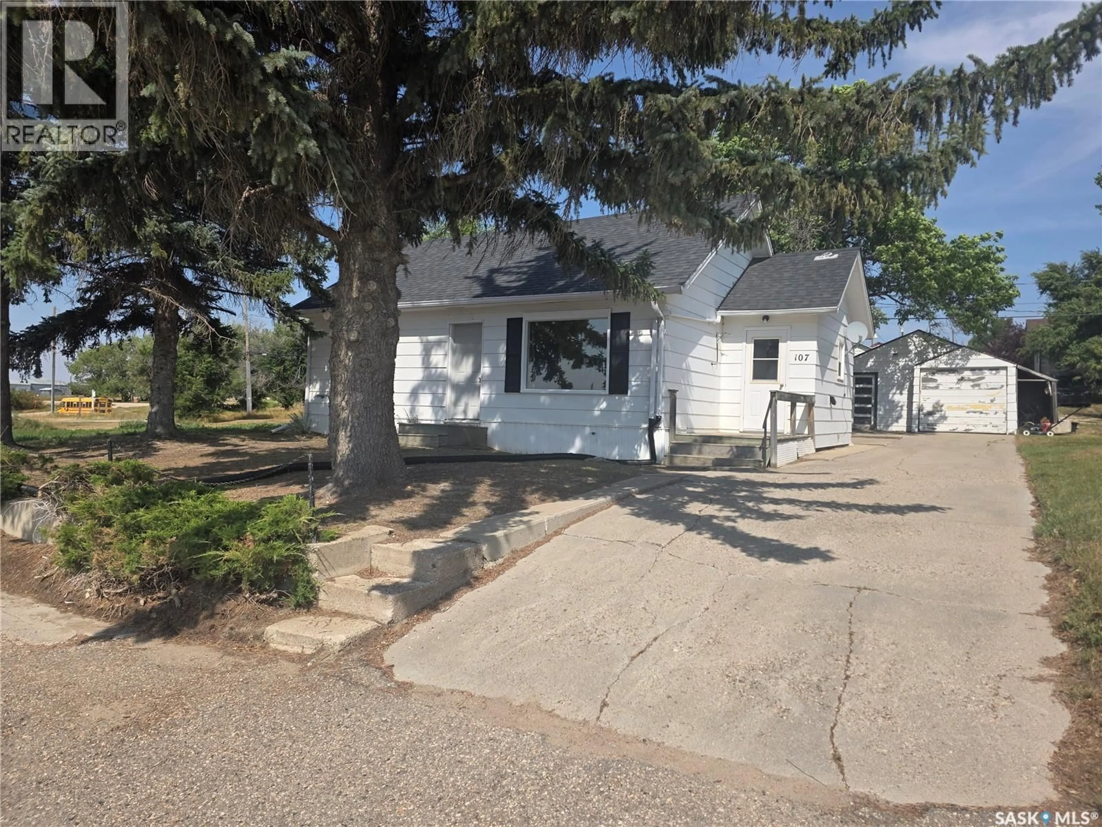 Unknown for 107 RAILWAY AVENUE, Beechy Saskatchewan S0L0C0