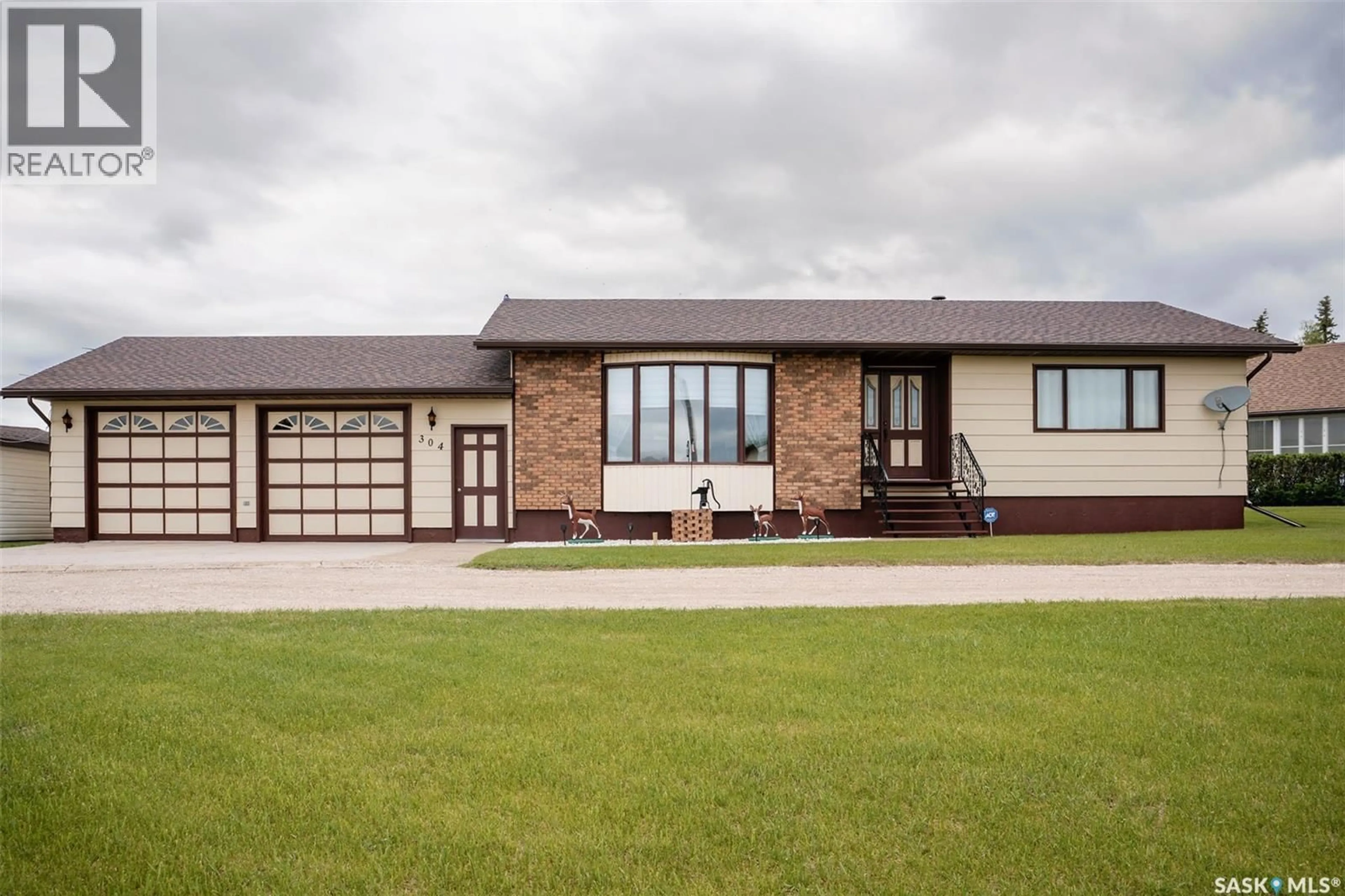 Home with brick exterior material, unknown for 304 PIERSON STREET, Neudorf Saskatchewan S0A2T0