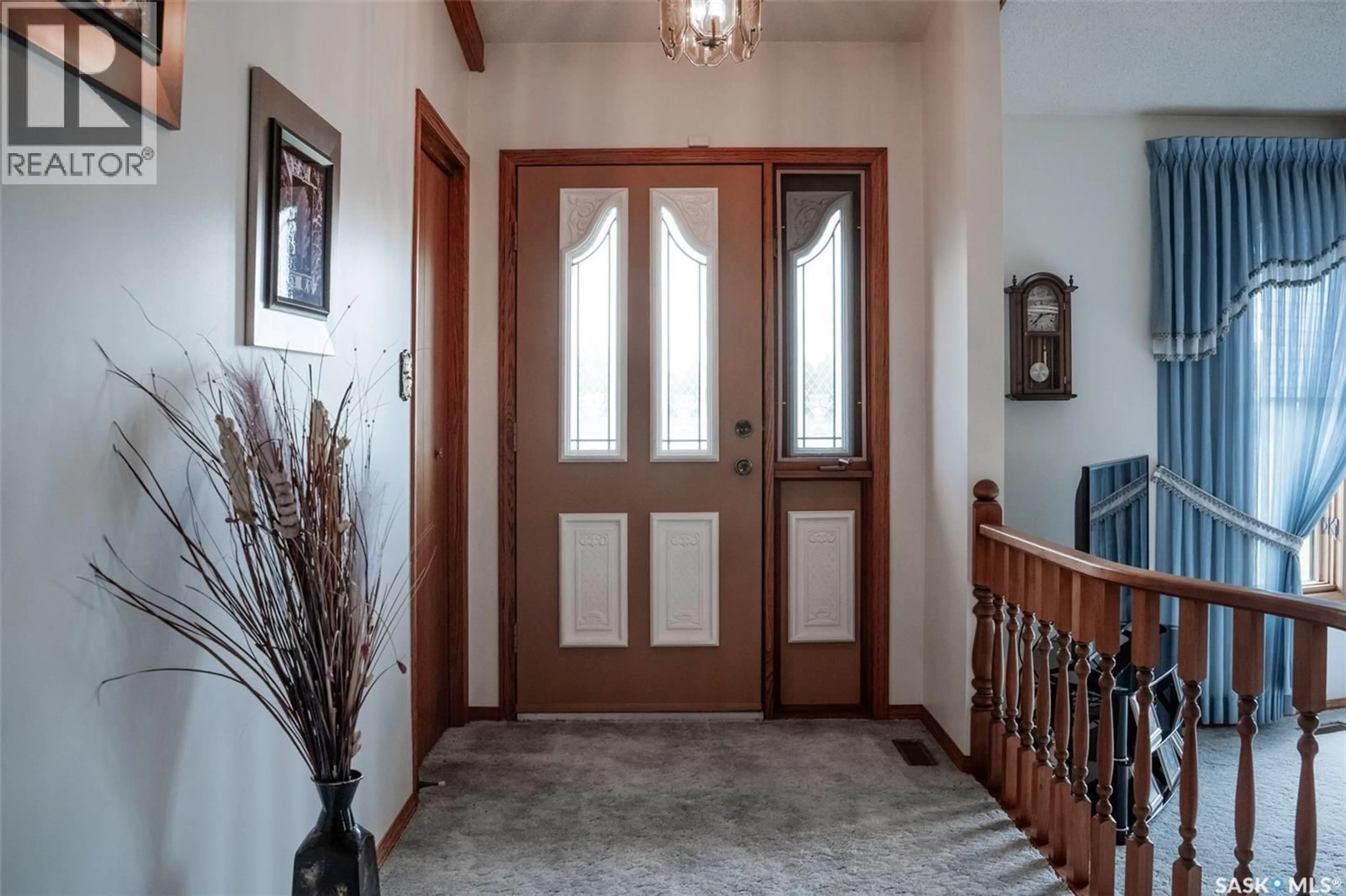 Indoor entryway for 304 PIERSON STREET, Neudorf Saskatchewan S0A2T0