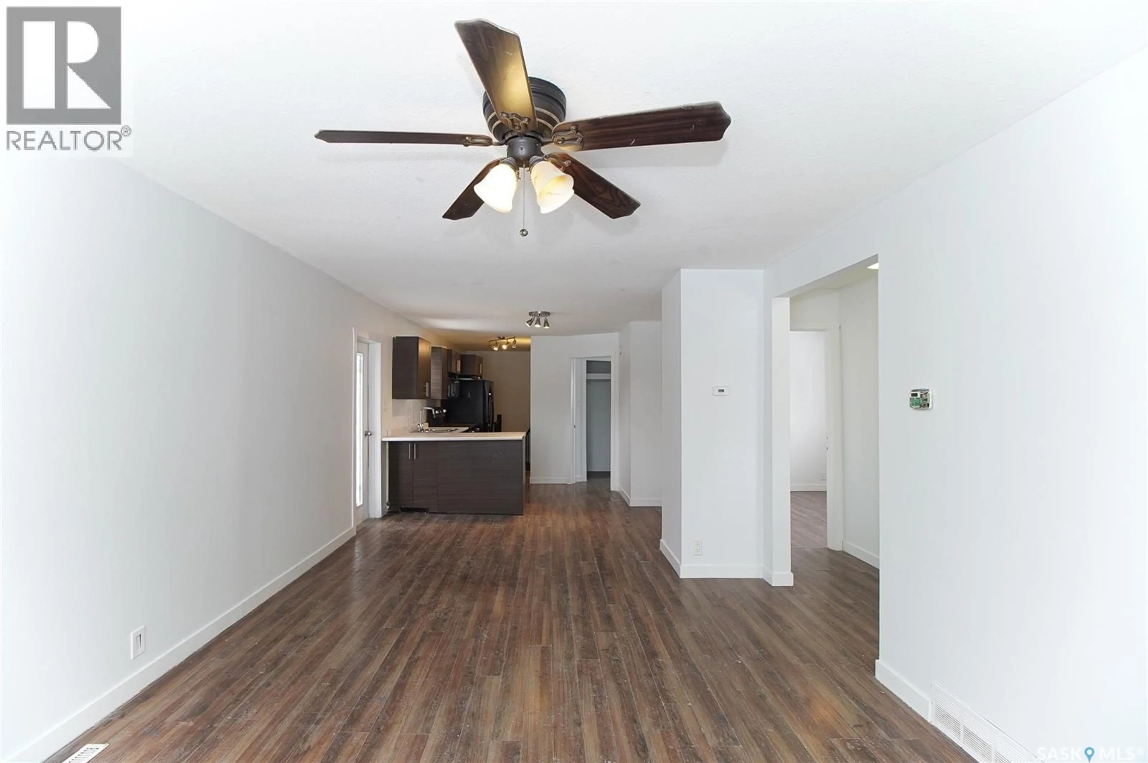 A pic of a room for 1400 ROTHWELL STREET, Regina Saskatchewan S4N2B3
