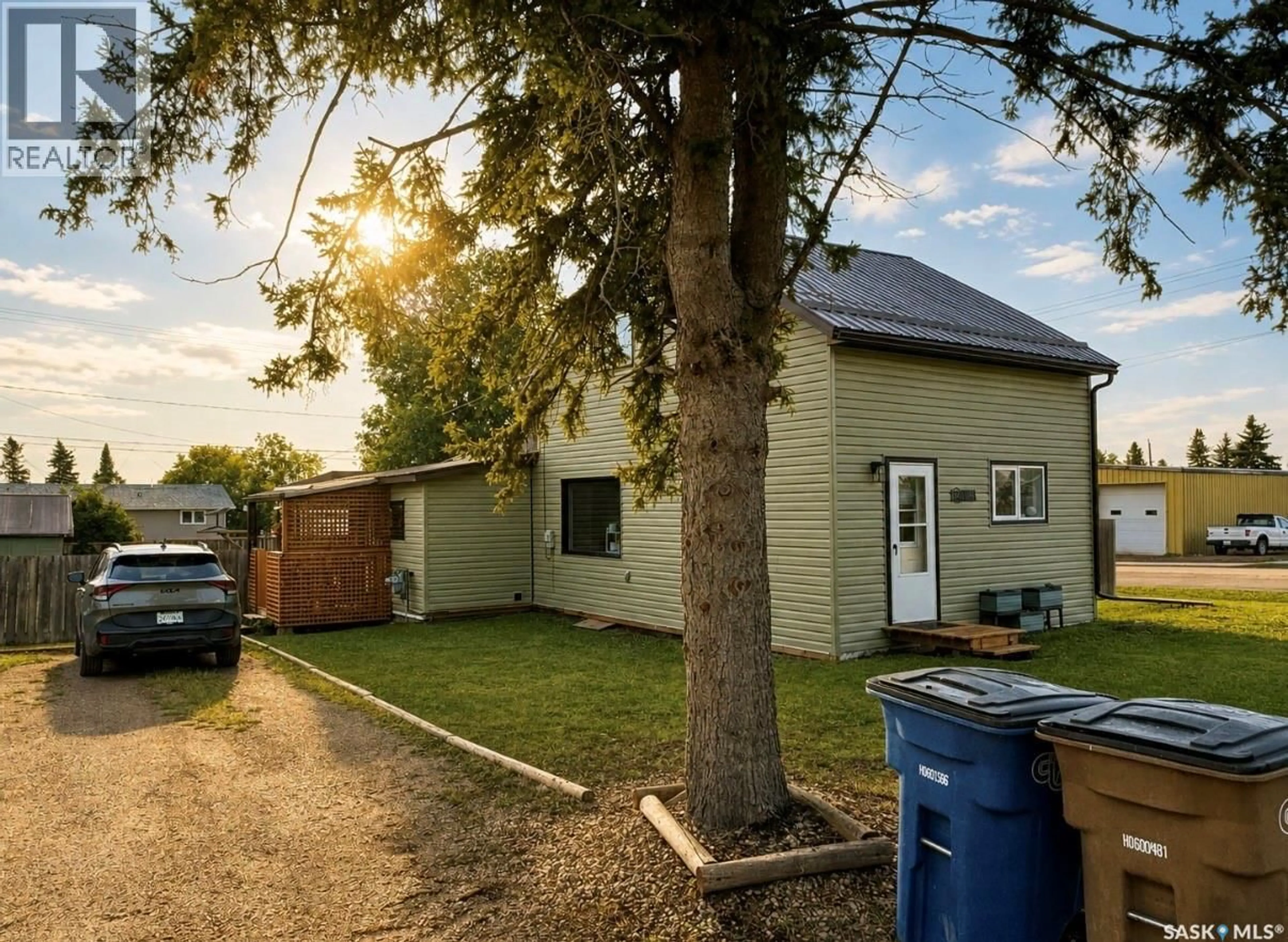 A pic from outside/outdoor area/front of a property/back of a property/a pic from drone, street for 116 5TH AVENUE, Big River Saskatchewan S0J0E0