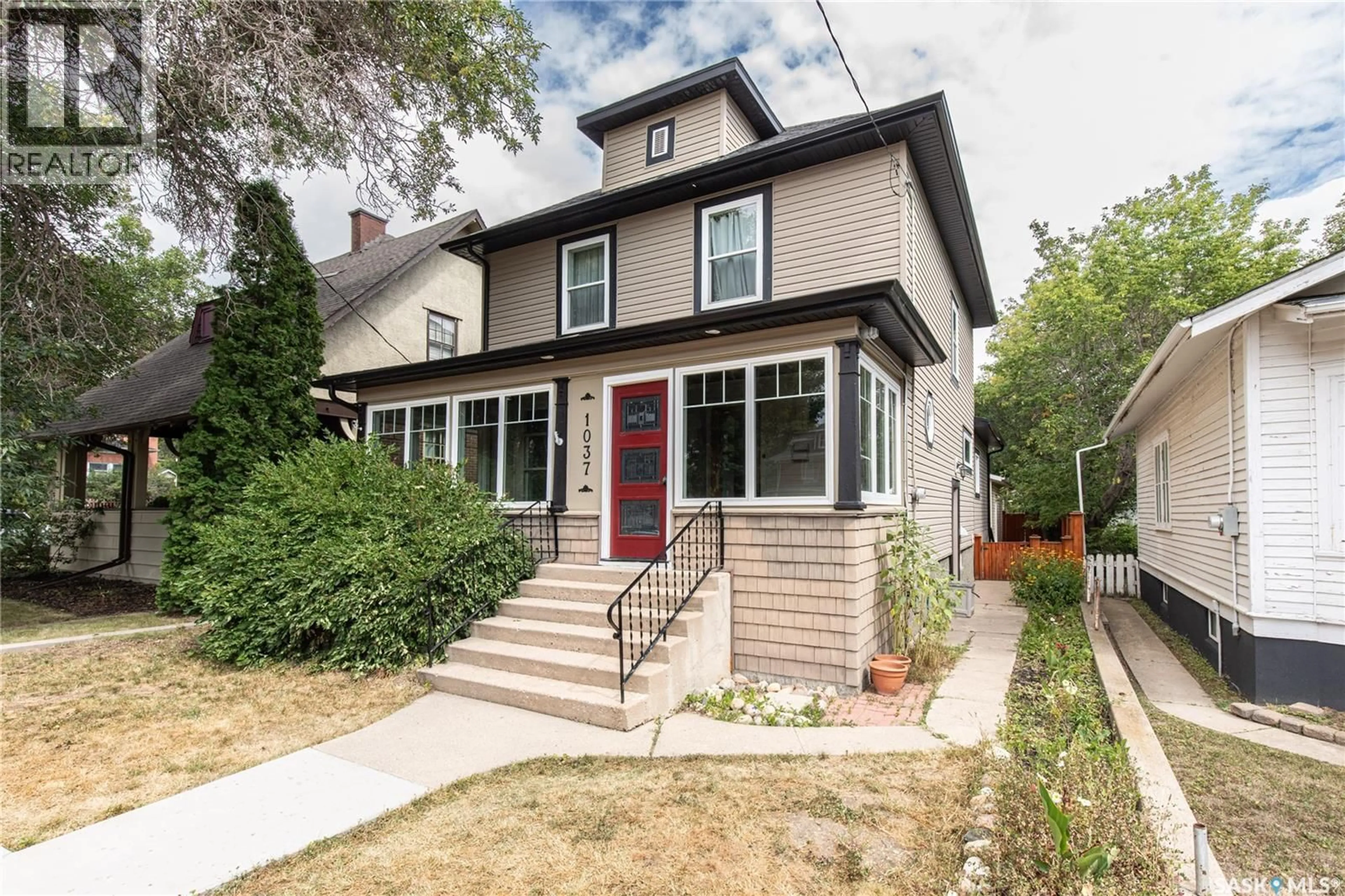 Home with brick exterior material, street for 1037 CHESTNUT AVENUE, Moose Jaw Saskatchewan S6H1A5