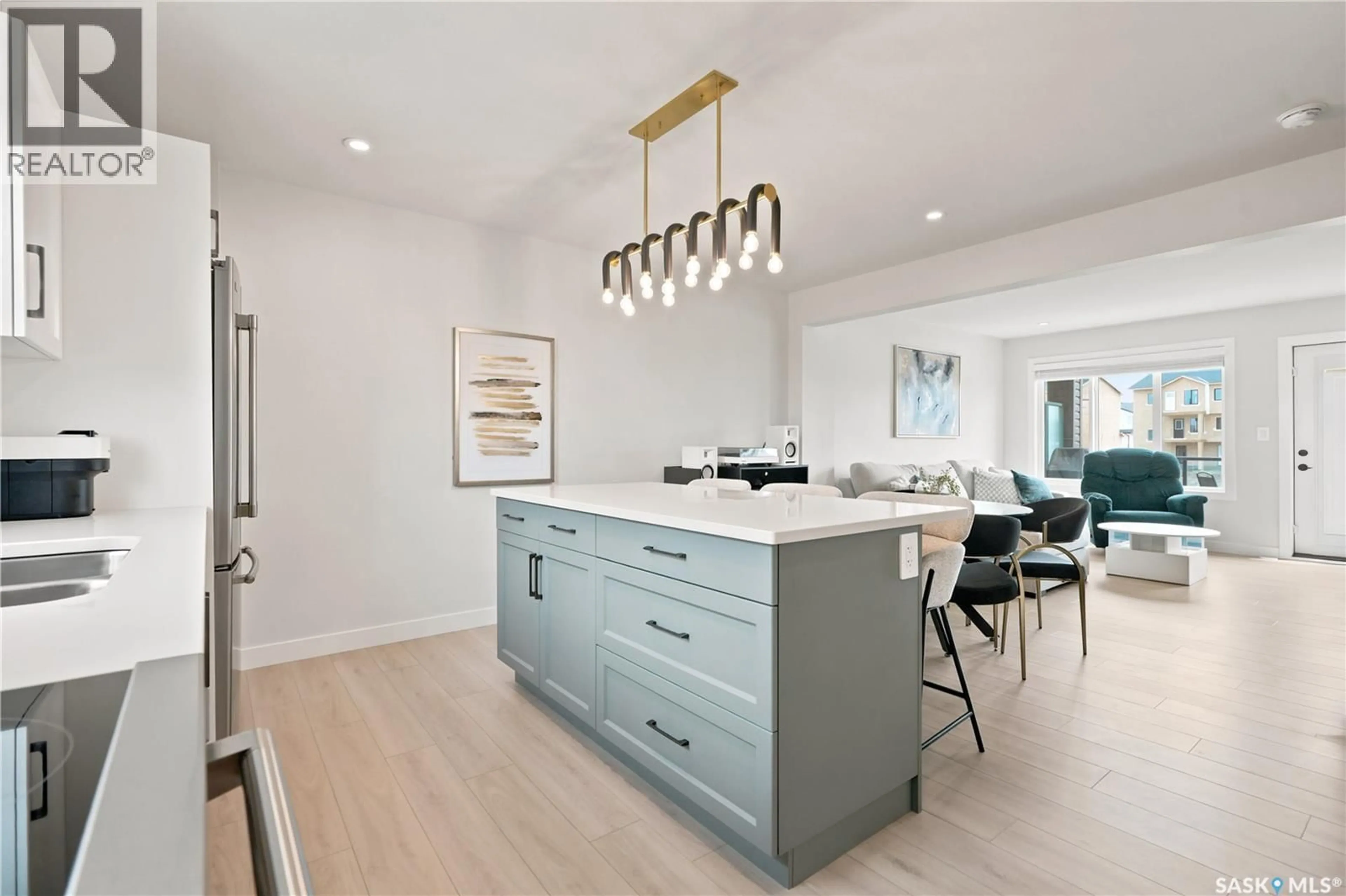 Open concept kitchen, unknown for 41 651 DUBOIS CRESCENT, Saskatoon Saskatchewan S7V1N3