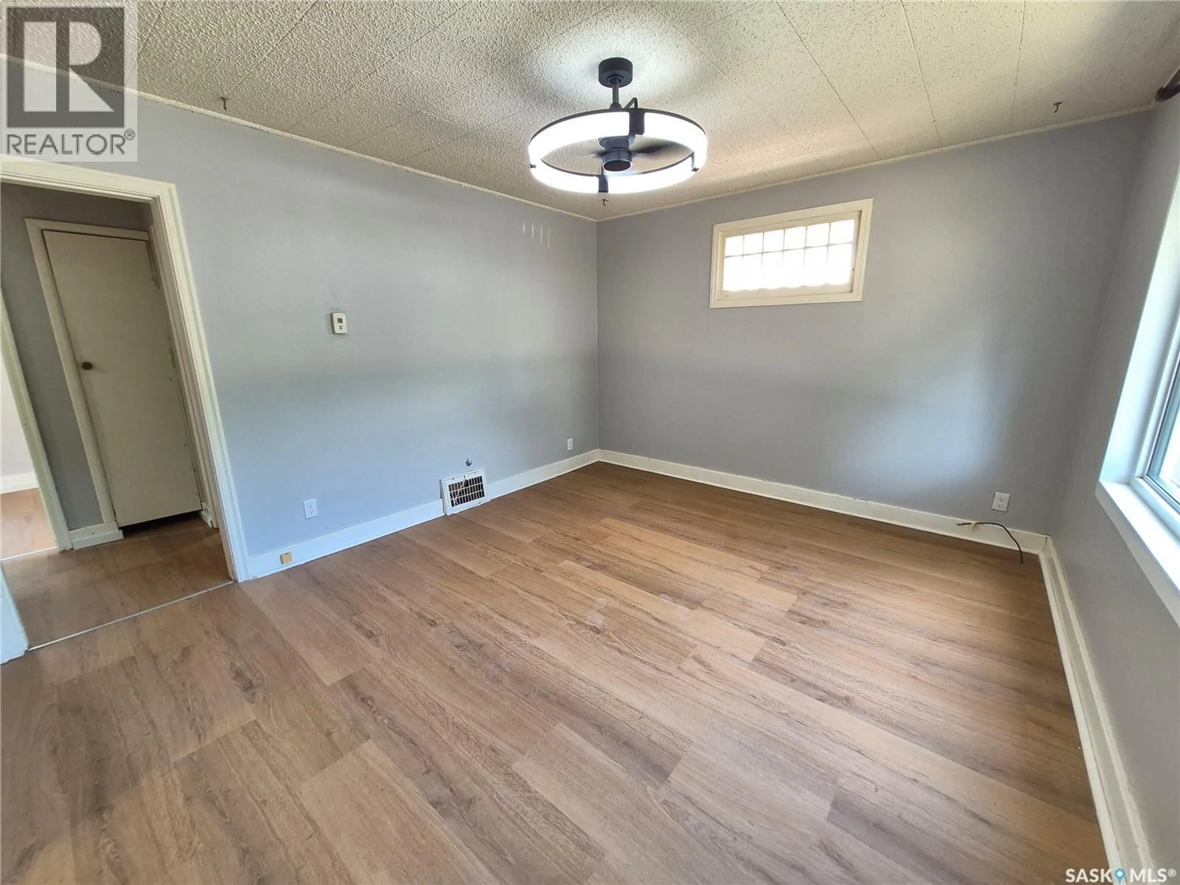 A pic of a room for 111 9TH STREET, Weyburn Saskatchewan S4H1E8