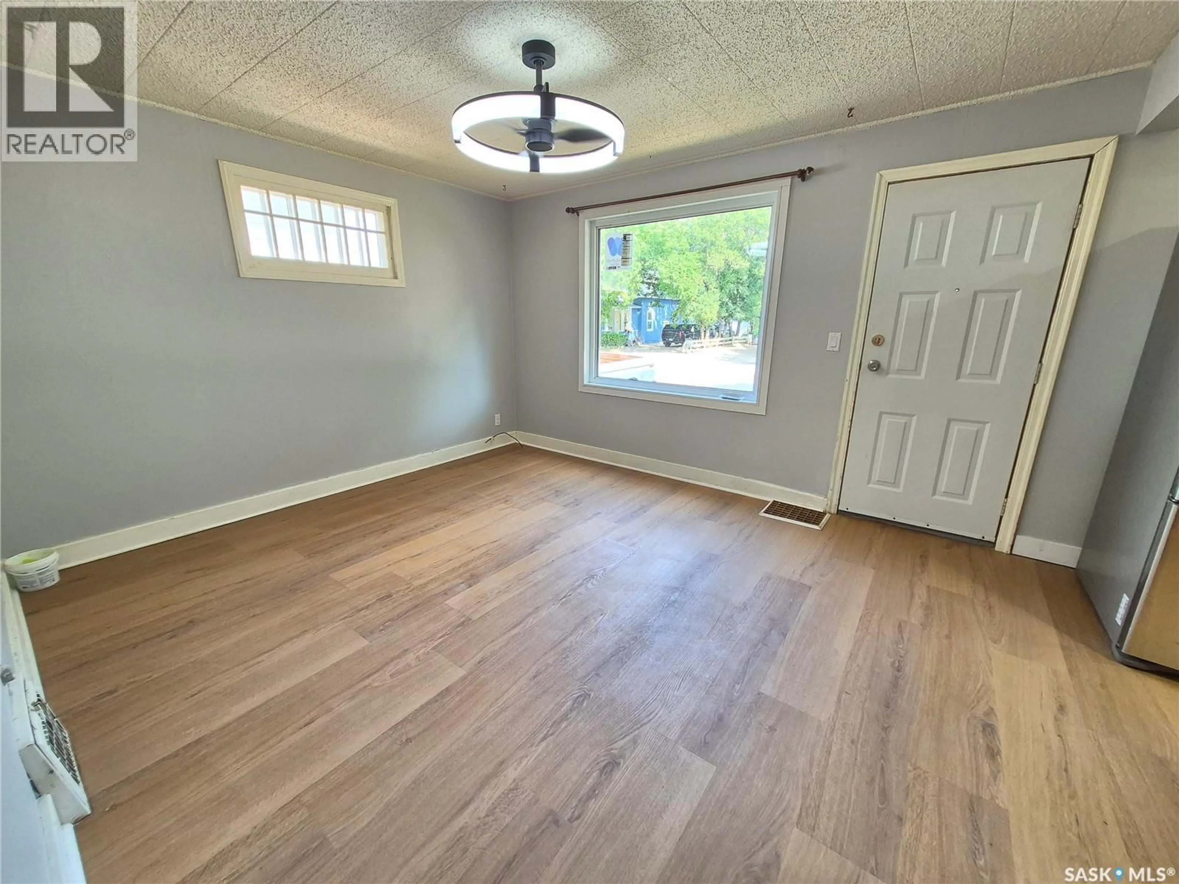 A pic of a room for 111 9TH STREET, Weyburn Saskatchewan S4H1E8