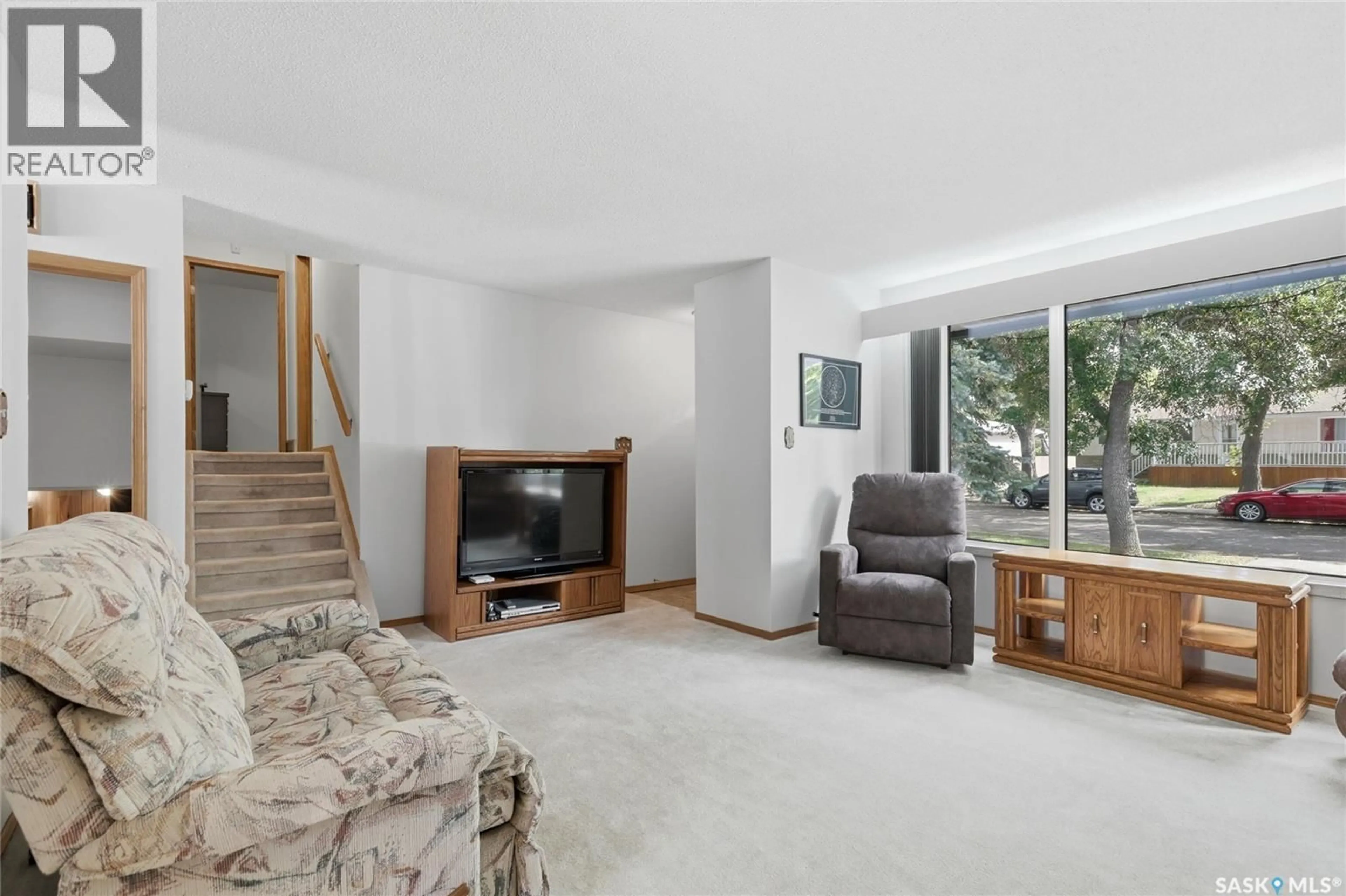 Living room with furniture, unknown for 16 YARNTON CRESCENT, Regina Saskatchewan S4R4A2