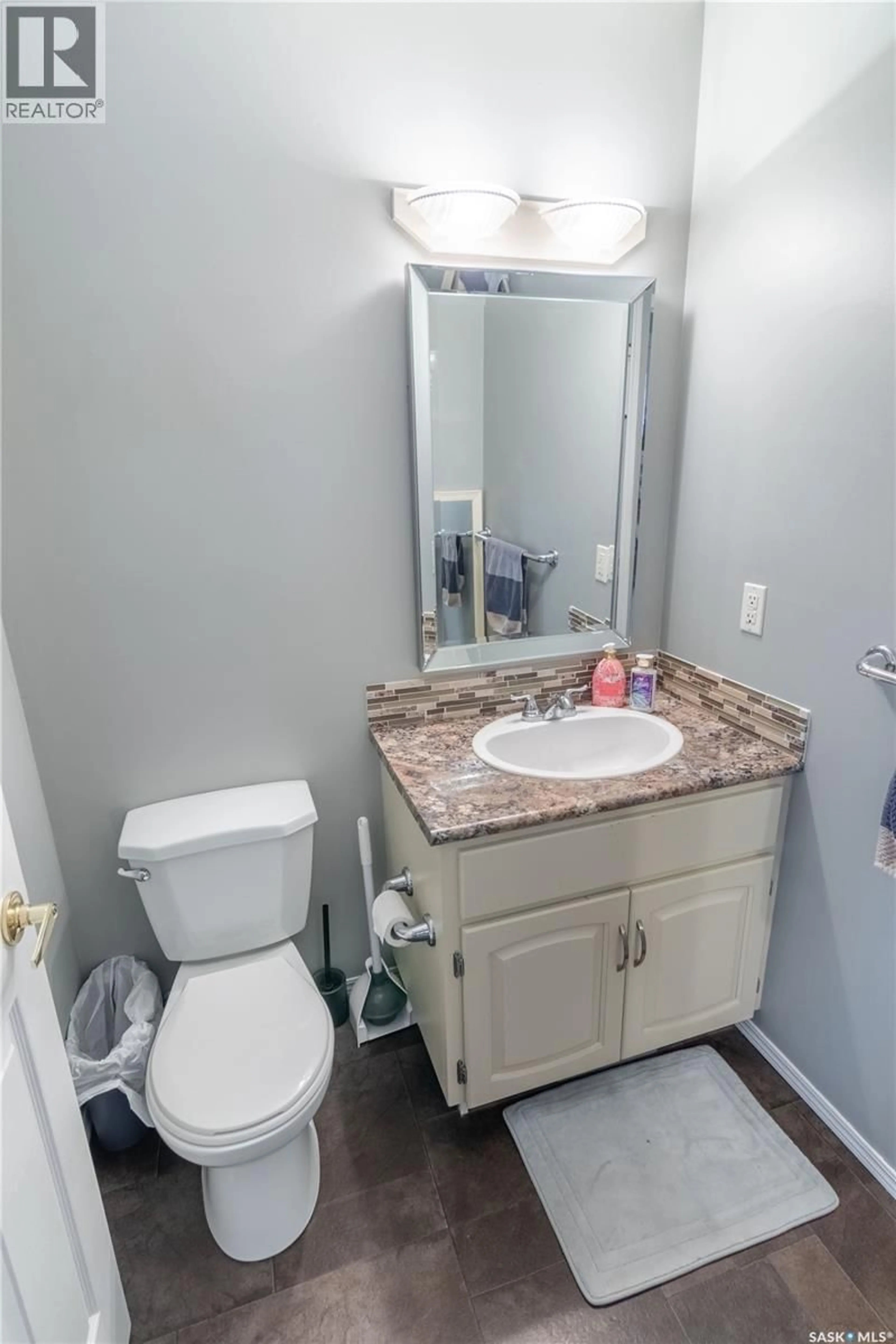Standard bathroom, floor is not visible for 310 ASSINIBOIA STREET, Balgonie Saskatchewan S0G0E0