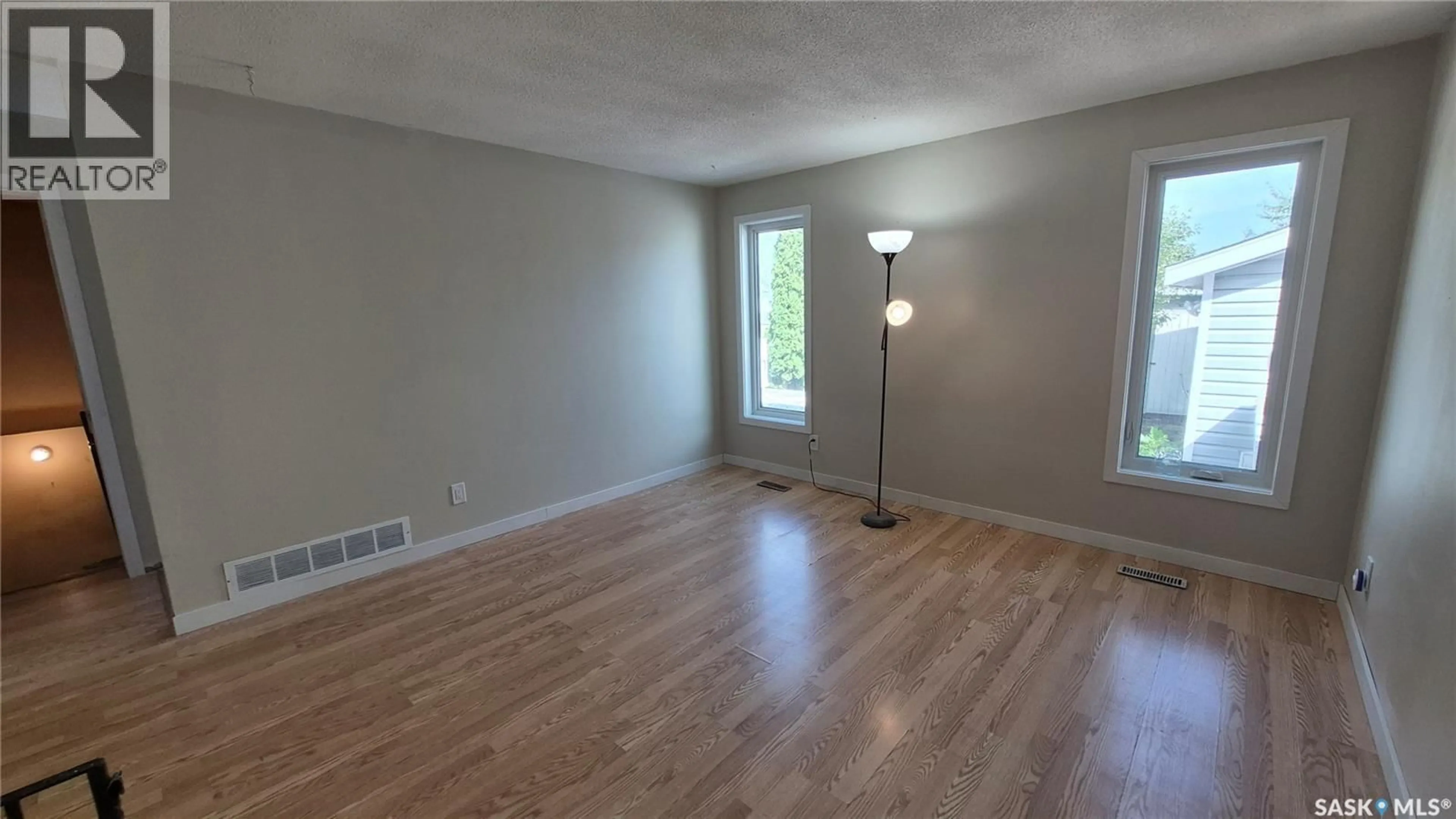 A pic of a room for 1715 FLEET STREET, Regina Saskatchewan S4N6B4