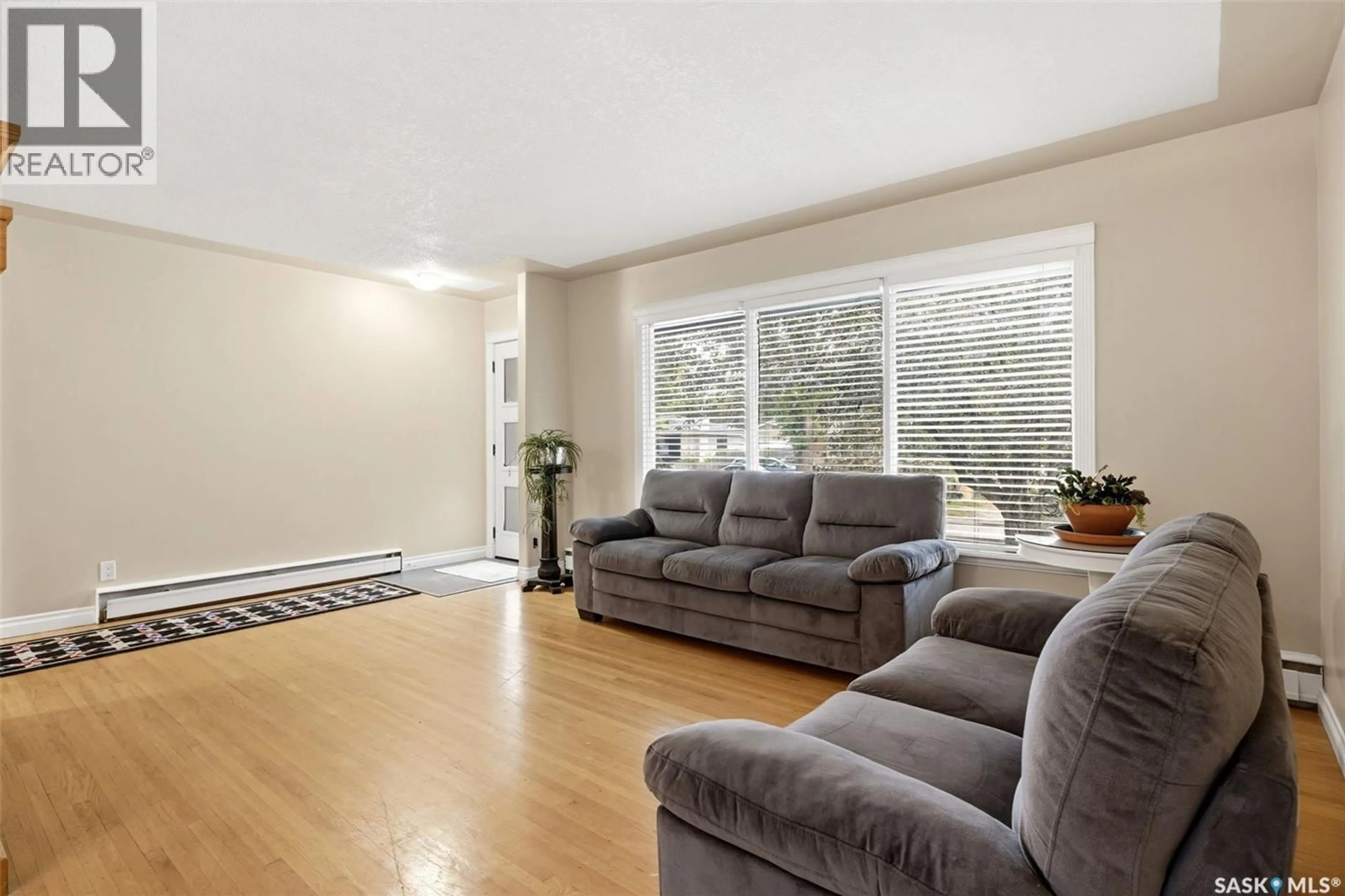 Living room with furniture, unknown for 5 DARKE CRESCENT, Regina Saskatchewan S4S2W5