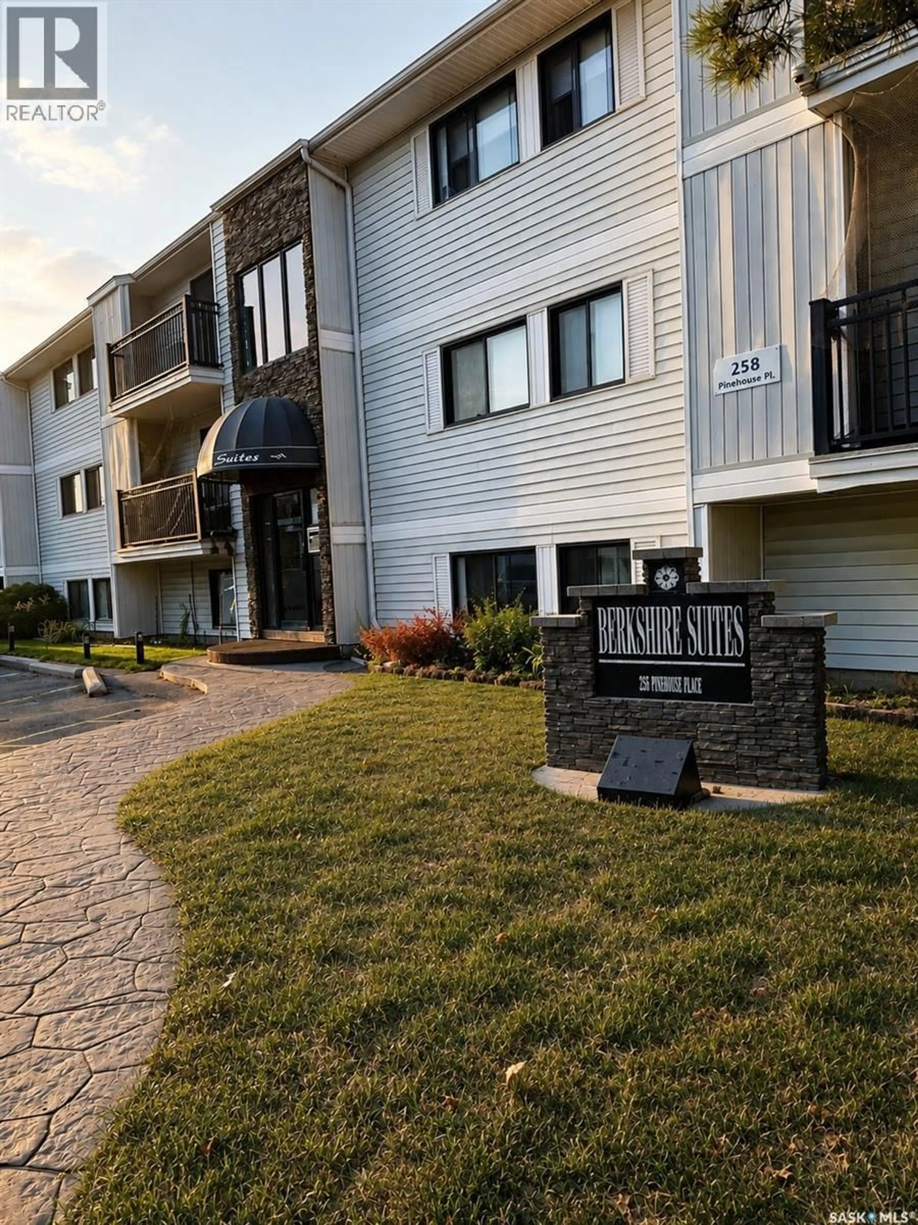 Unknown for 305 258 PINEHOUSE PLACE, Lawson Saskatchewan S7K4X1