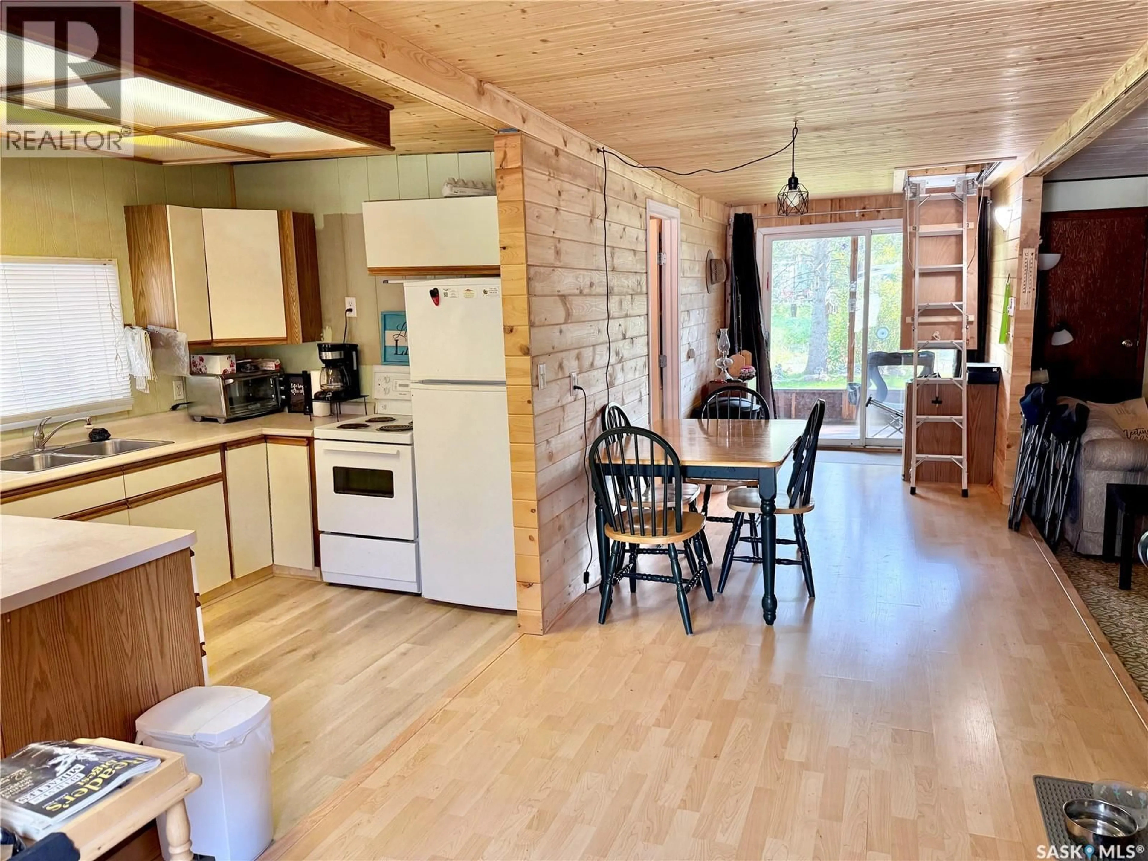 Open concept kitchen, wood/laminate floor for Lot 19 - 19 MEETING LAKE REGIONAL PARK SUB 4, Meeting Lake Saskatchewan S0M2L0