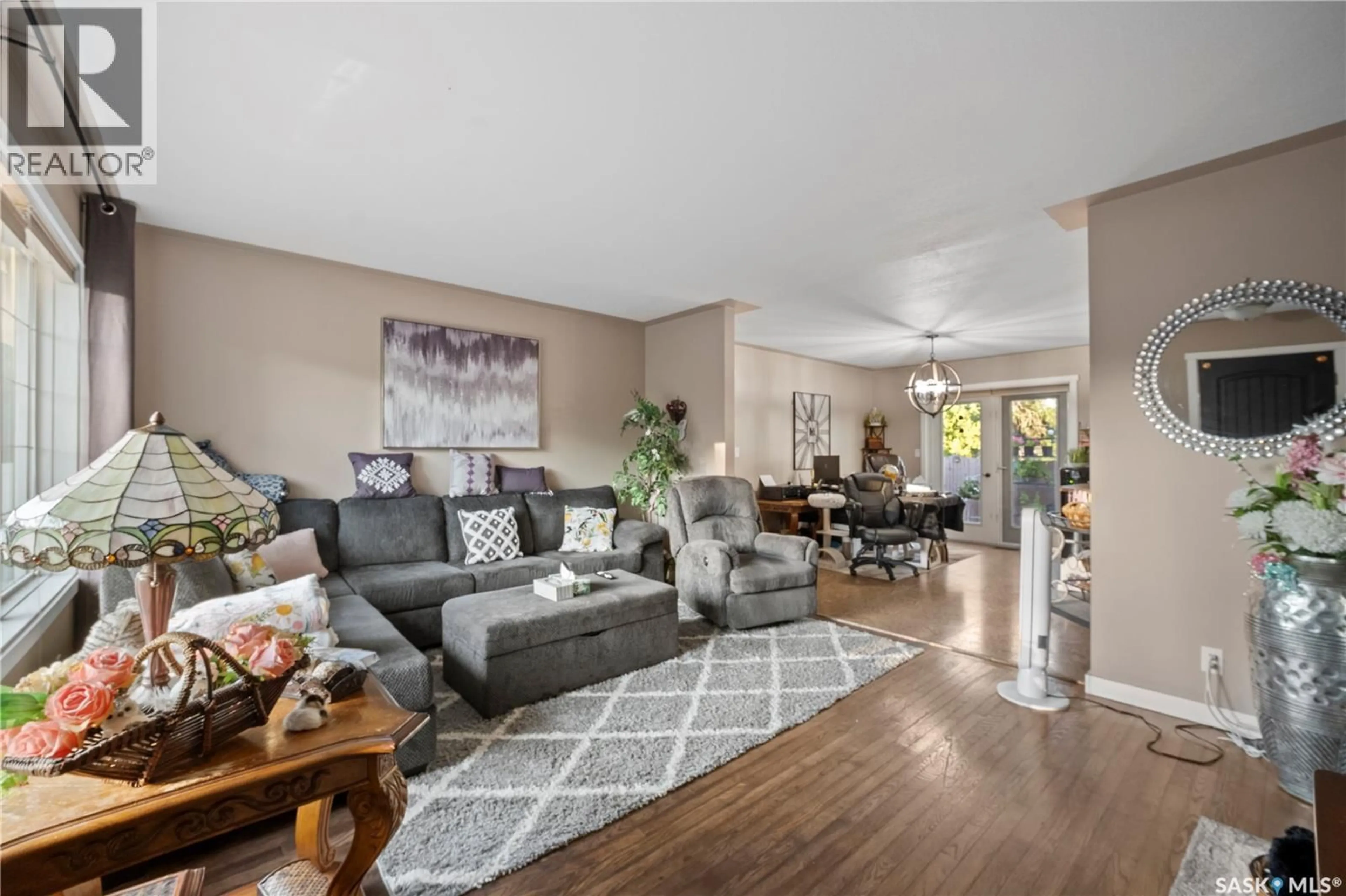 Living room with furniture, unknown for 405 4TH AVENUE, Moose Jaw Saskatchewan S6H8B8