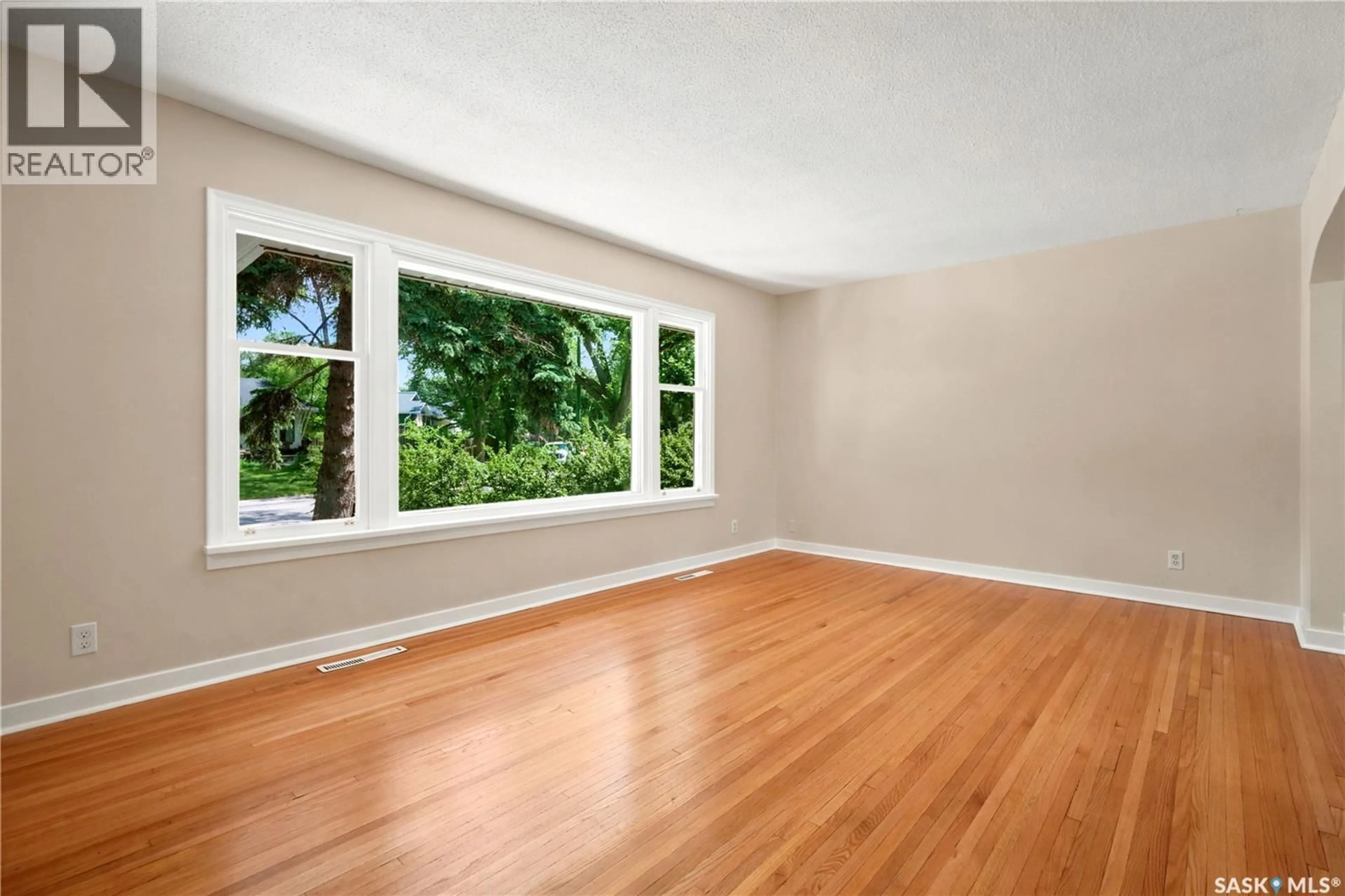 A pic of a room for 2928 QUEEN STREET, Regina Saskatchewan S4S2E4