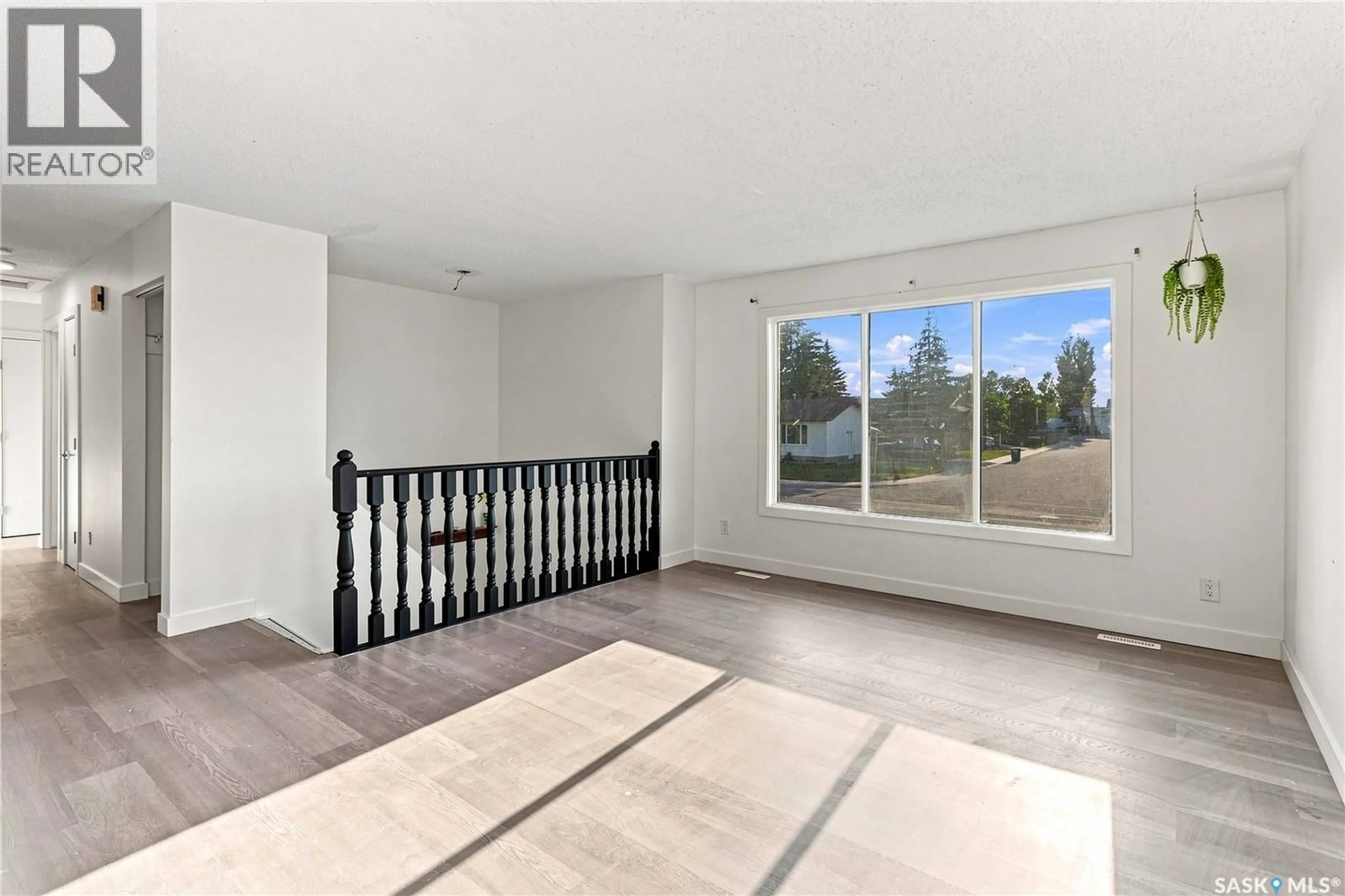 A pic of a room for 1530 LATRACE ROAD, Saskatoon Saskatchewan S7L6M2