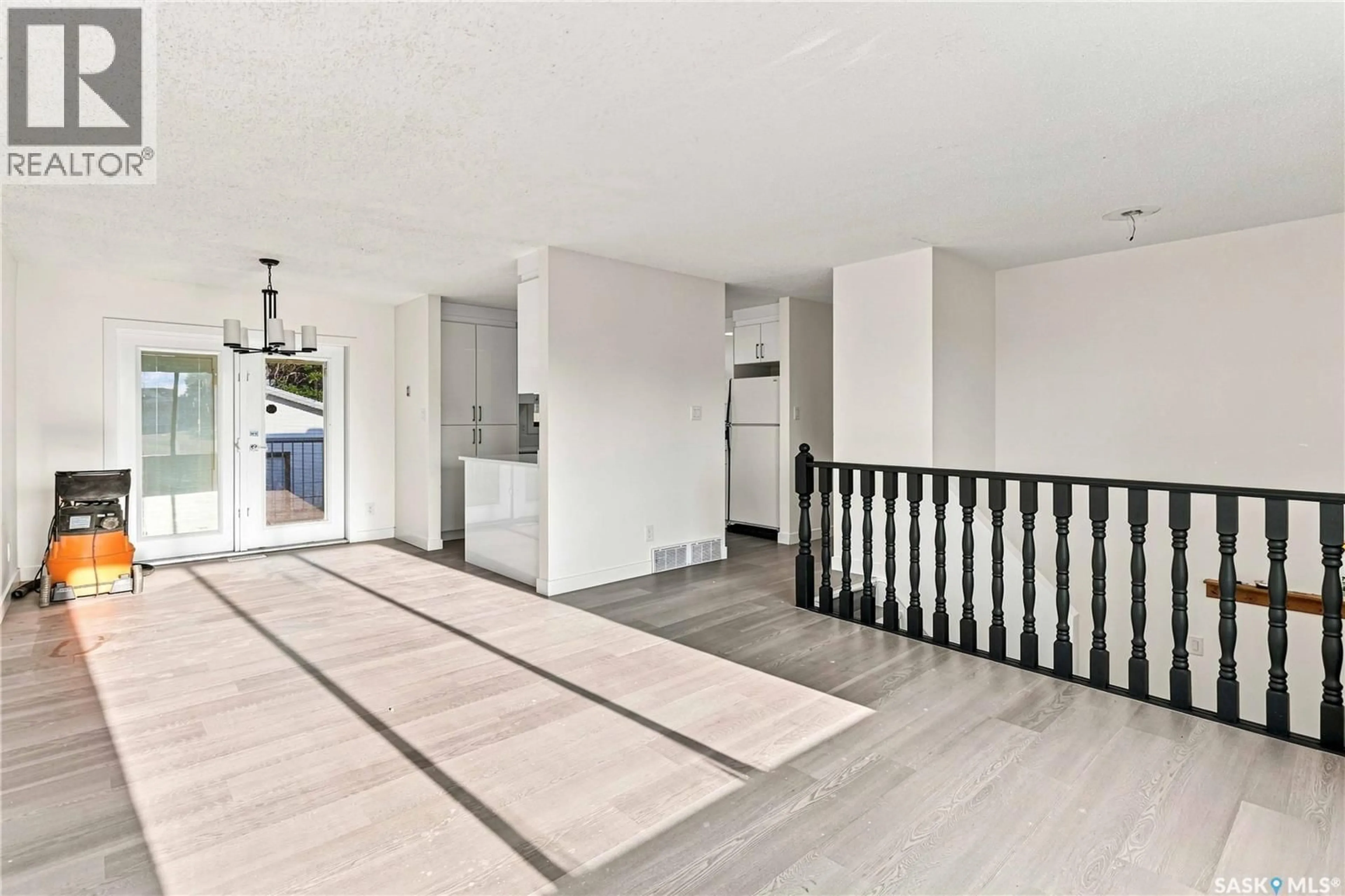 Unknown for 1530 LATRACE ROAD, Saskatoon Saskatchewan S7L6M2