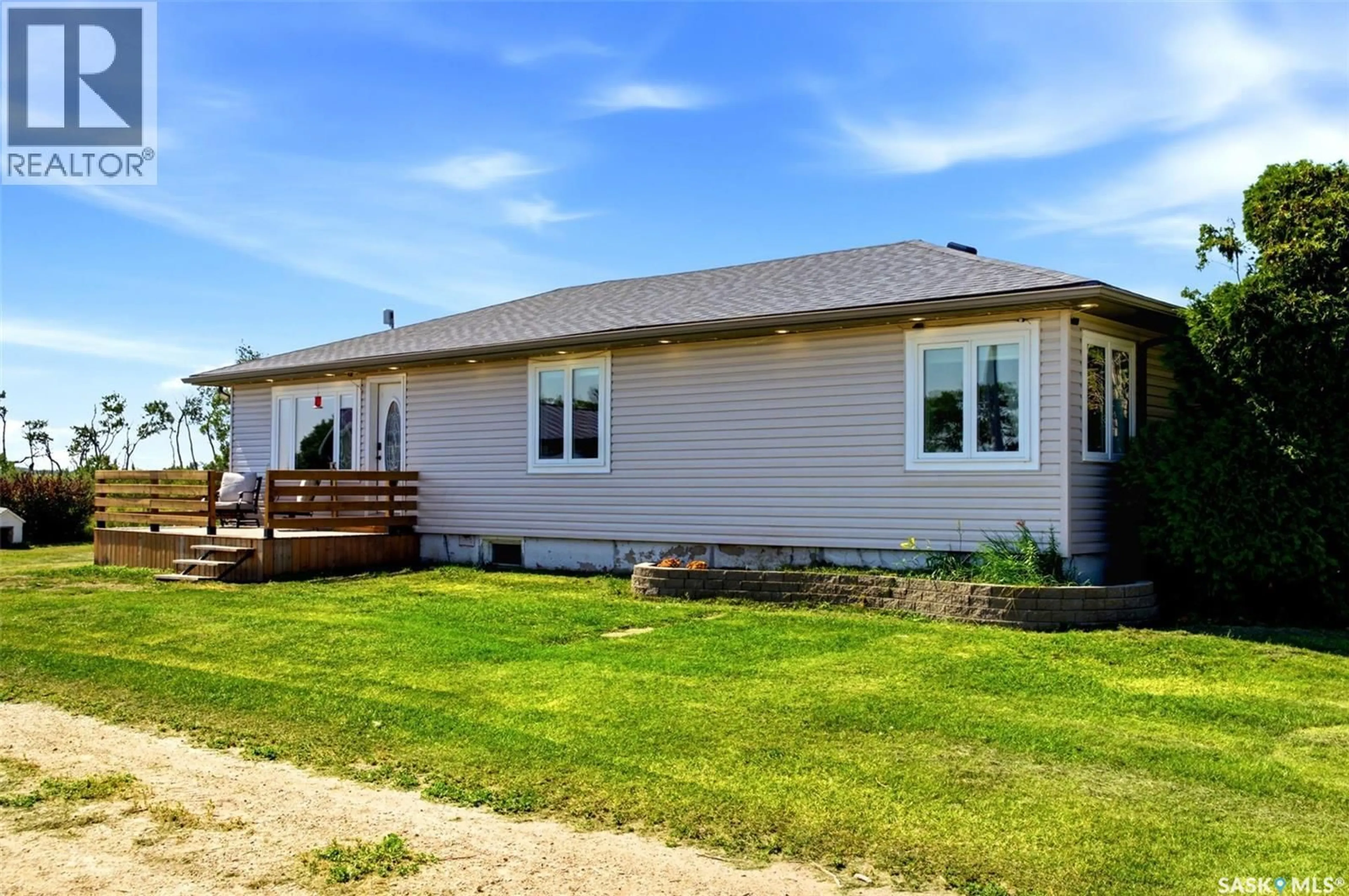 Home with vinyl exterior material, unknown for HARDEN ACREAGE, South Qu'Appelle Rm No. 157 Saskatchewan S0G1K0