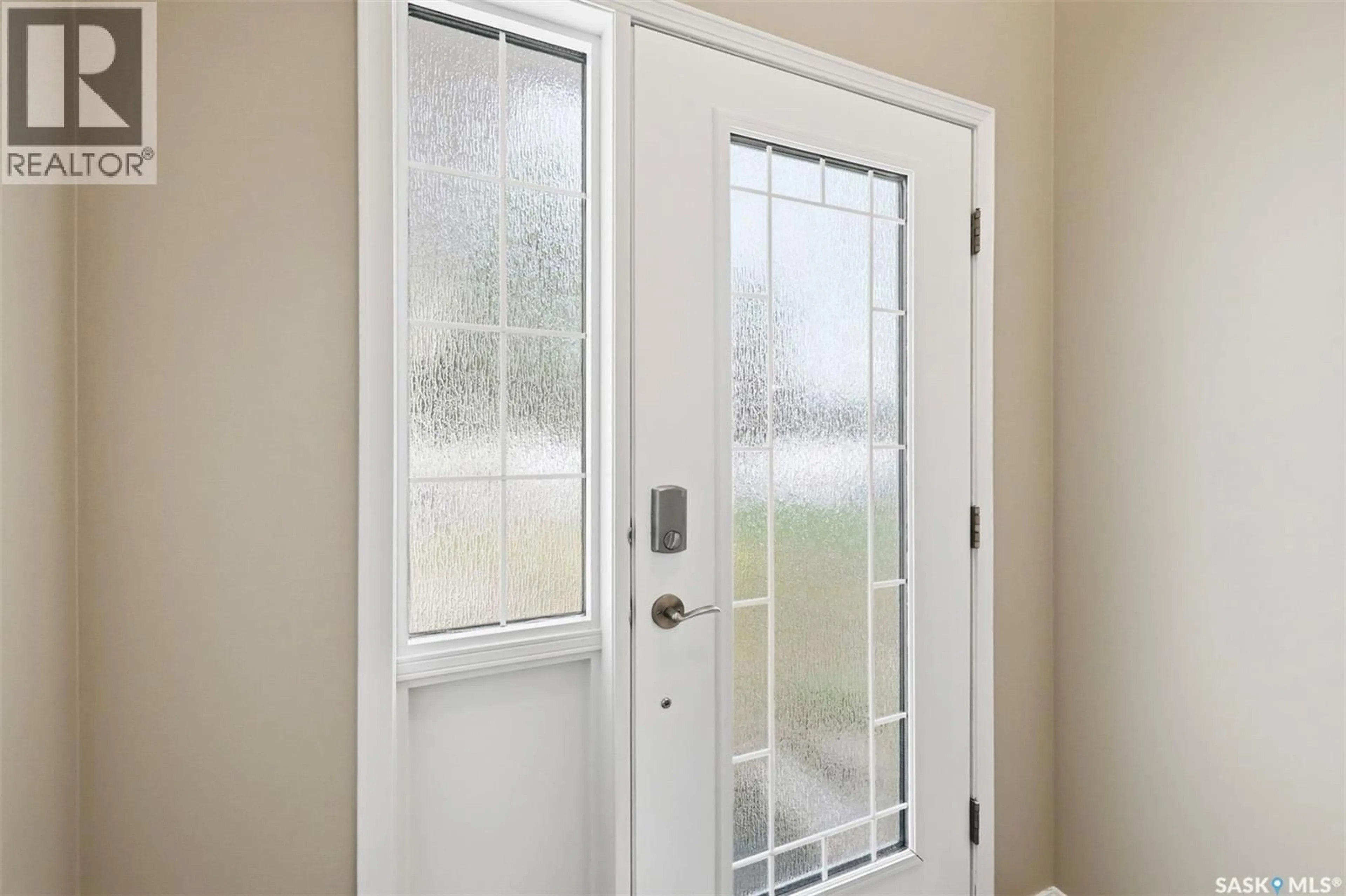 Indoor entryway for 310 CHOTEM CRESCENT, Saskatoon Saskatchewan S7N4M3
