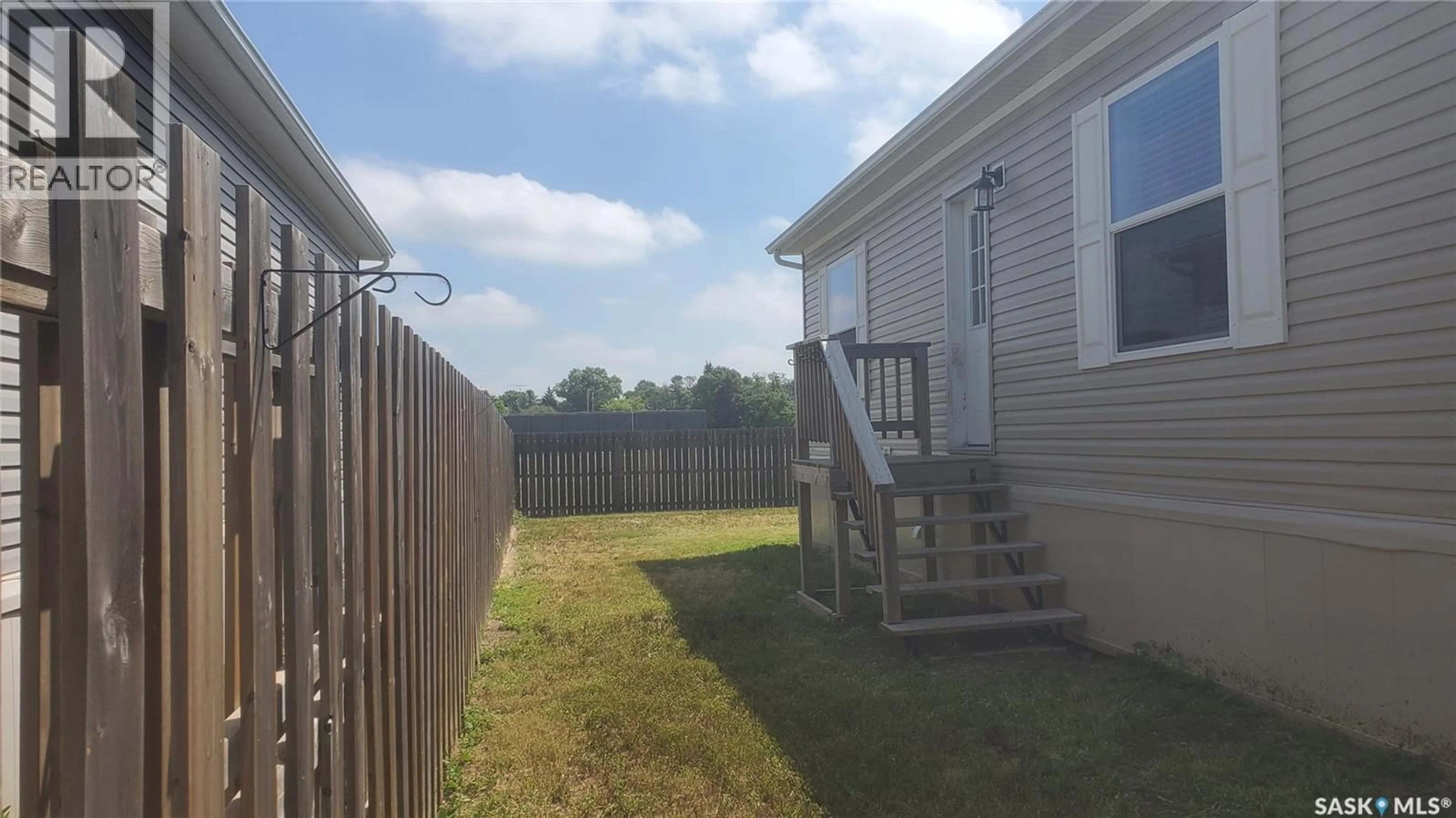 Unknown for 210 BROWNLEE STREET, Weyburn Saskatchewan S4H3P4