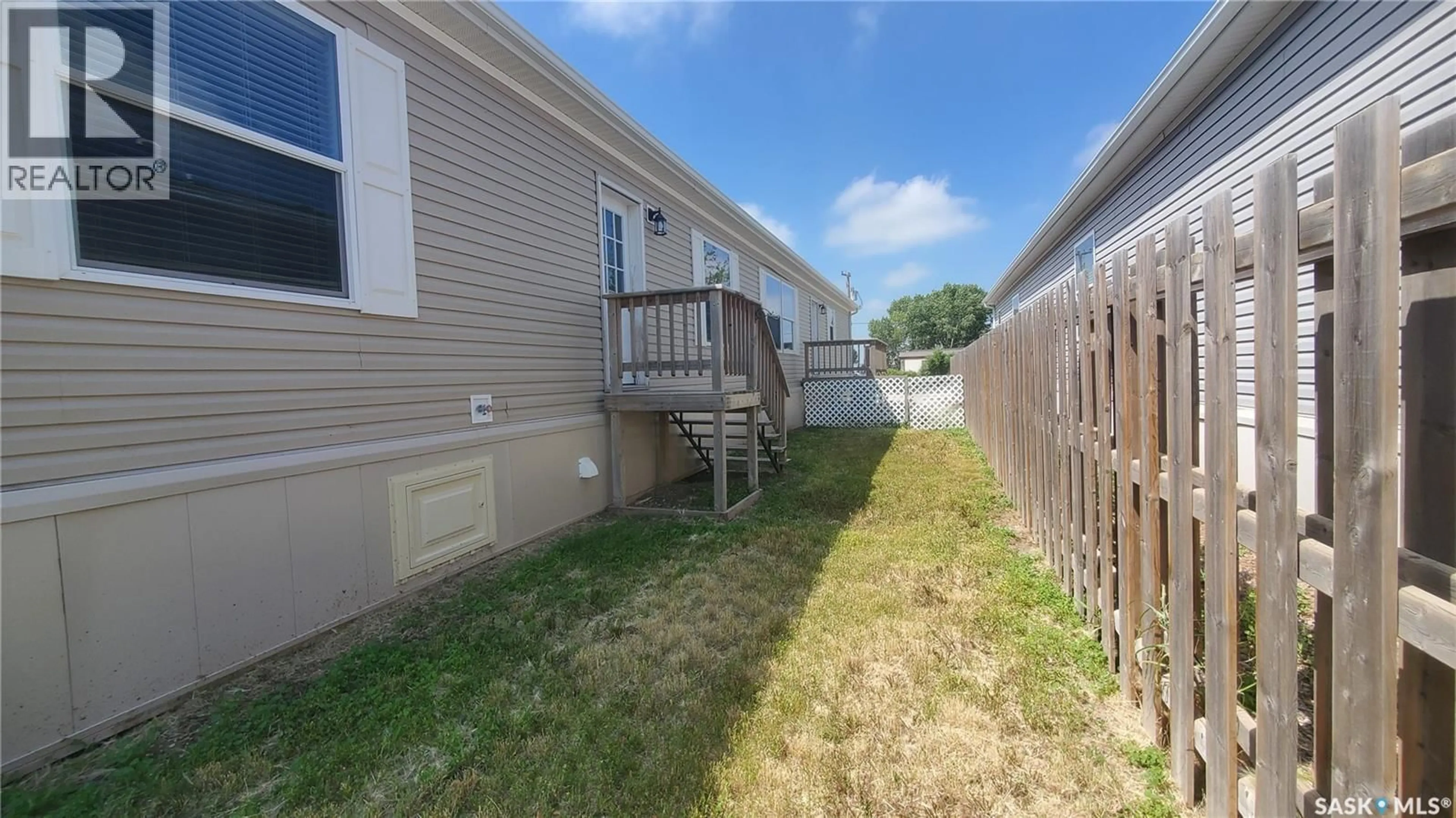 Unknown for 210 BROWNLEE STREET, Weyburn Saskatchewan S4H3P4
