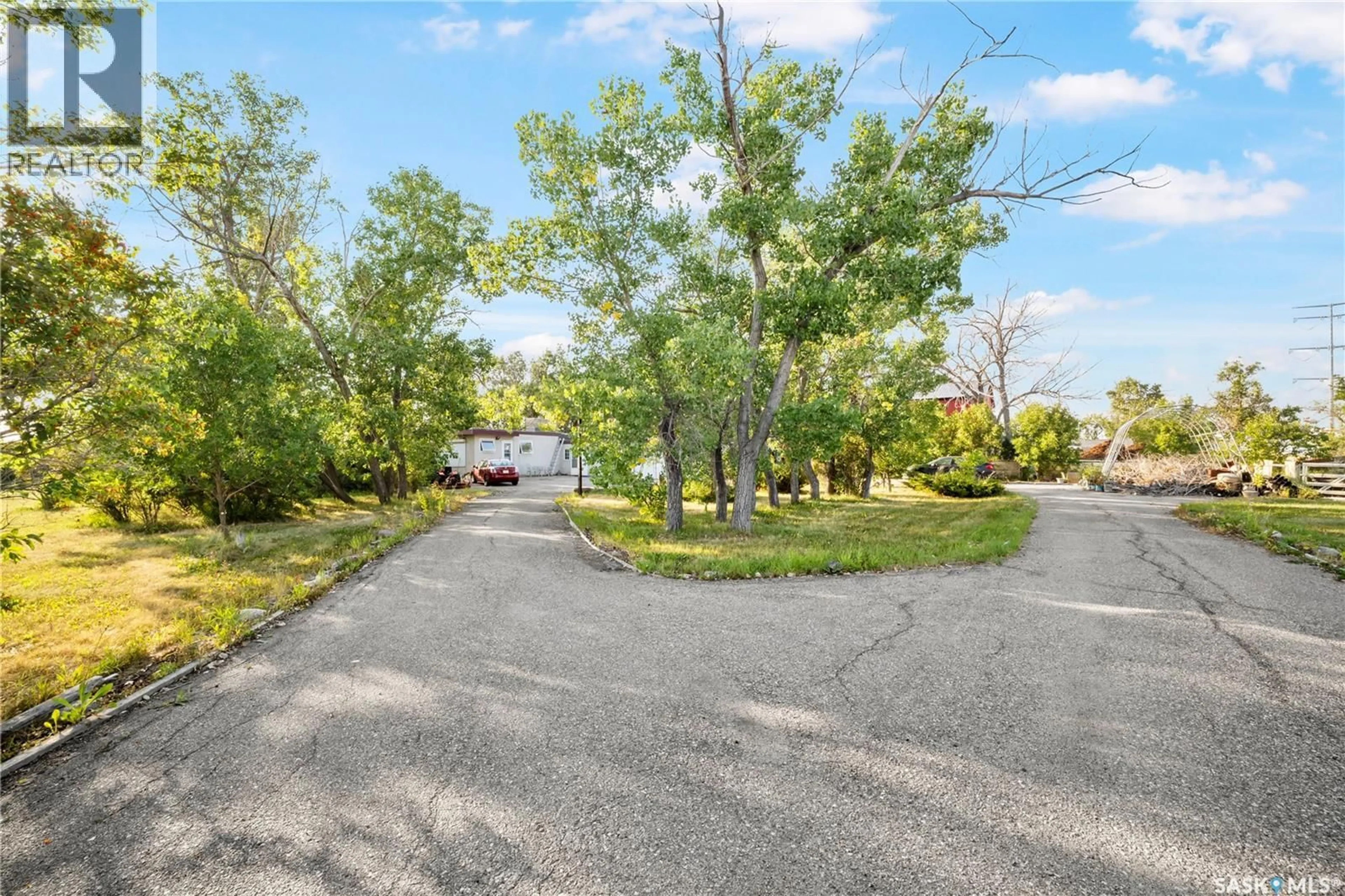 Patio, street for SHERWOOD ACREAGE, Sherwood Rm No. 159 Saskatchewan S4P3E1