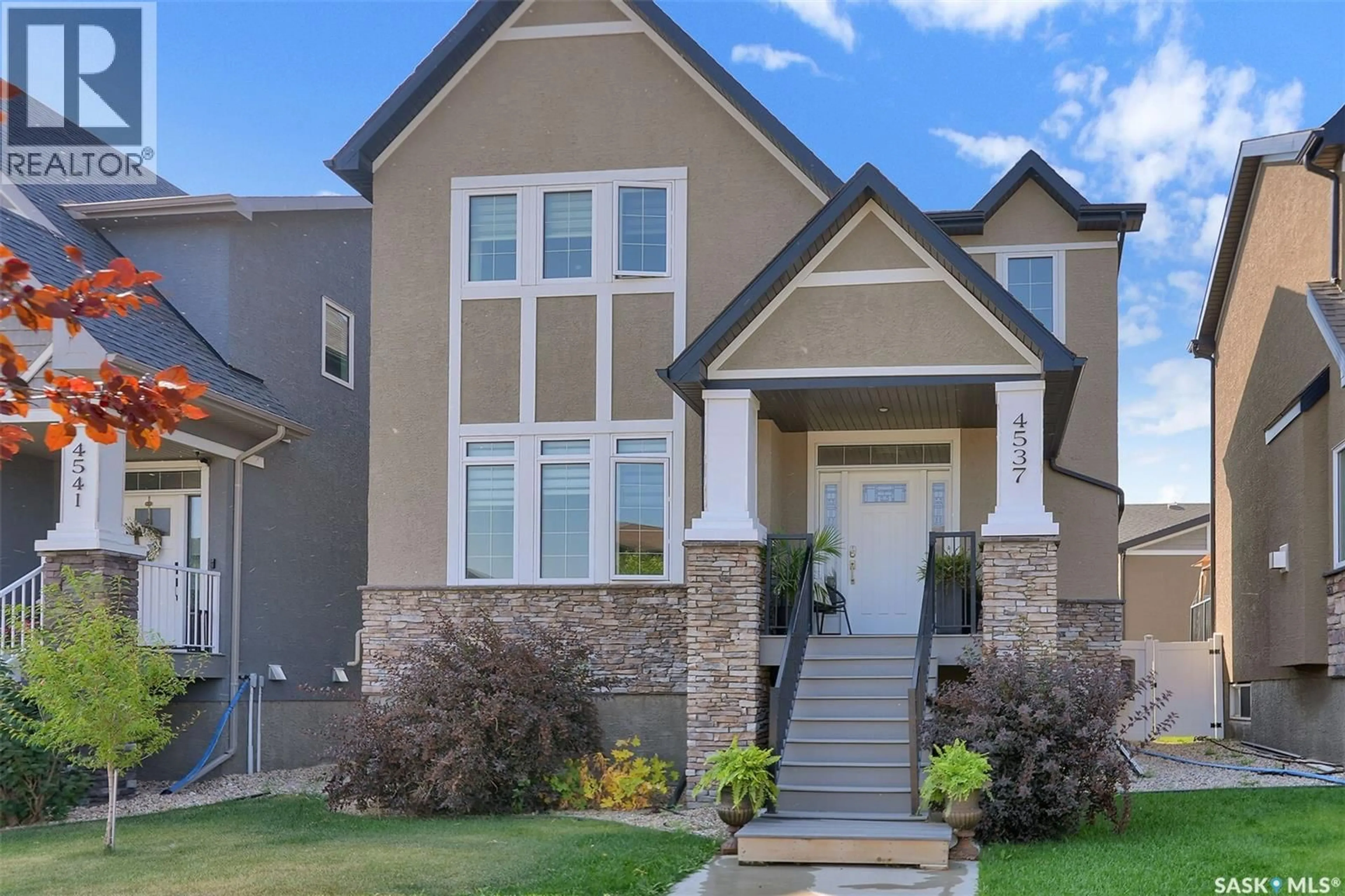 Home with vinyl exterior material, street for E - 4537 GREEN APPLE DRIVE, Regina Saskatchewan S4V3H4
