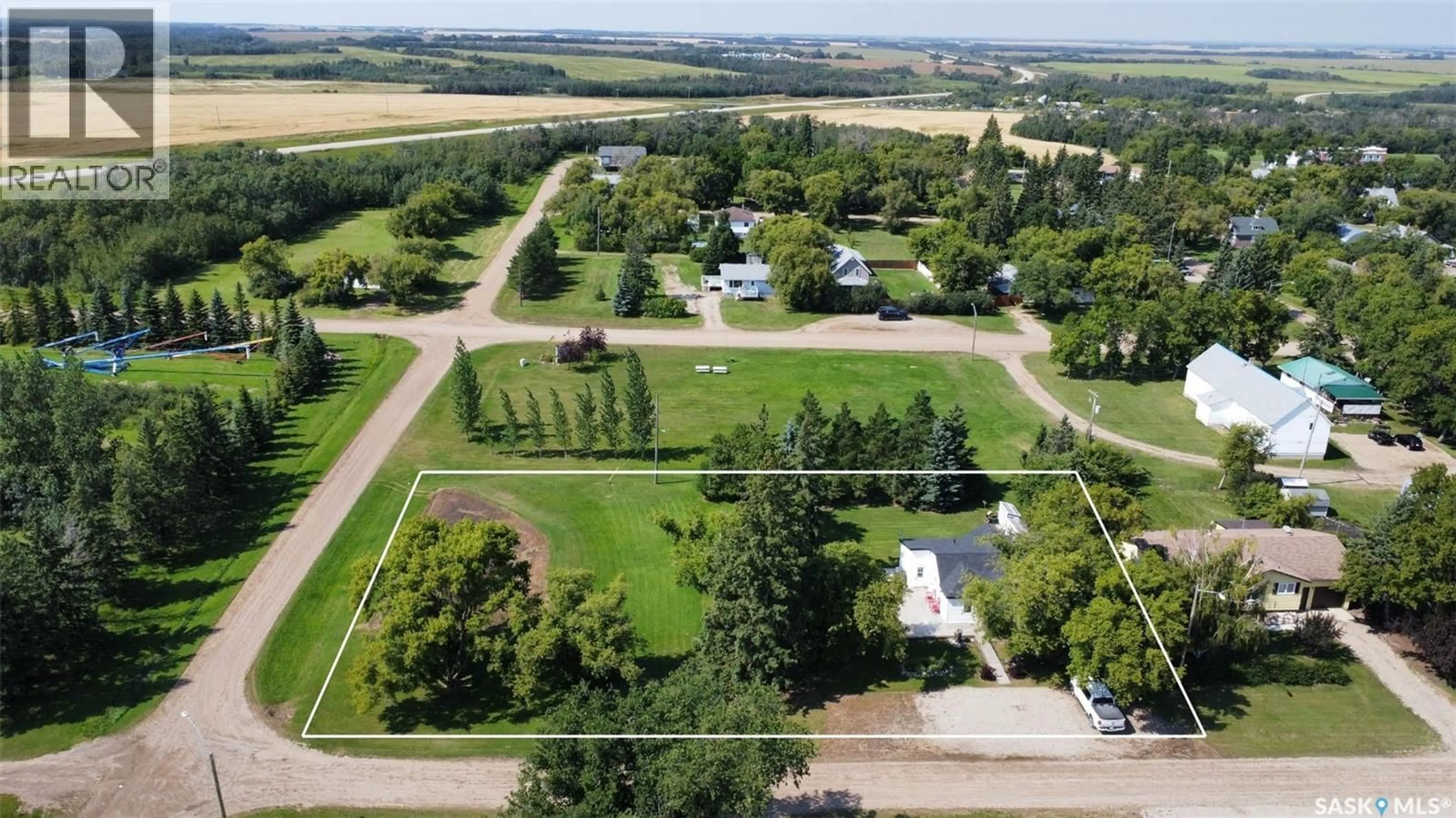 A pic from outside/outdoor area/front of a property/back of a property/a pic from drone, street for 309 INDAL STREET, Elfros Saskatchewan S0A0V0