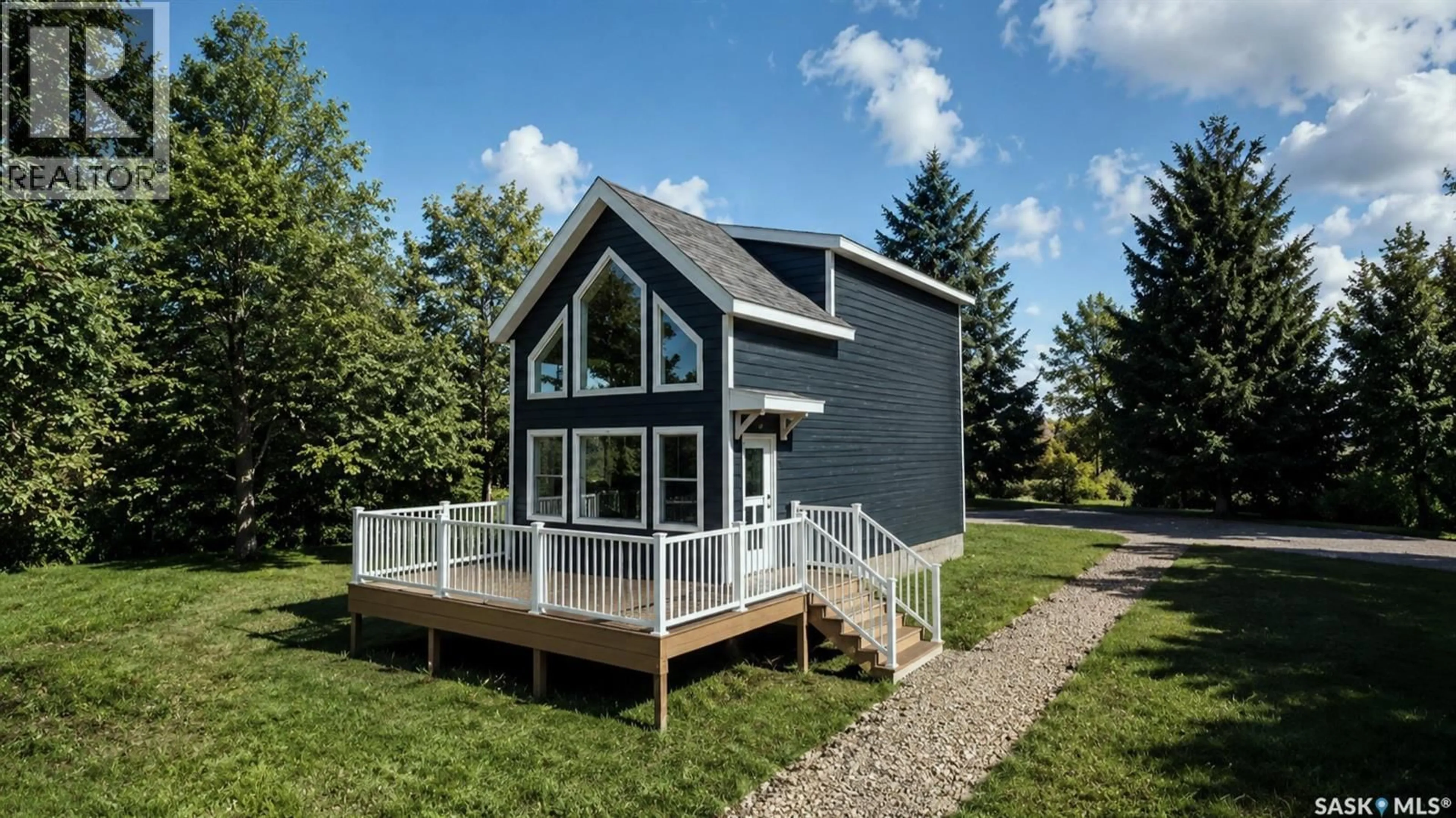 Home with vinyl exterior material, unknown for 36 WILLOW LANE, Diefenbaker Lake Saskatchewan S0L2E0
