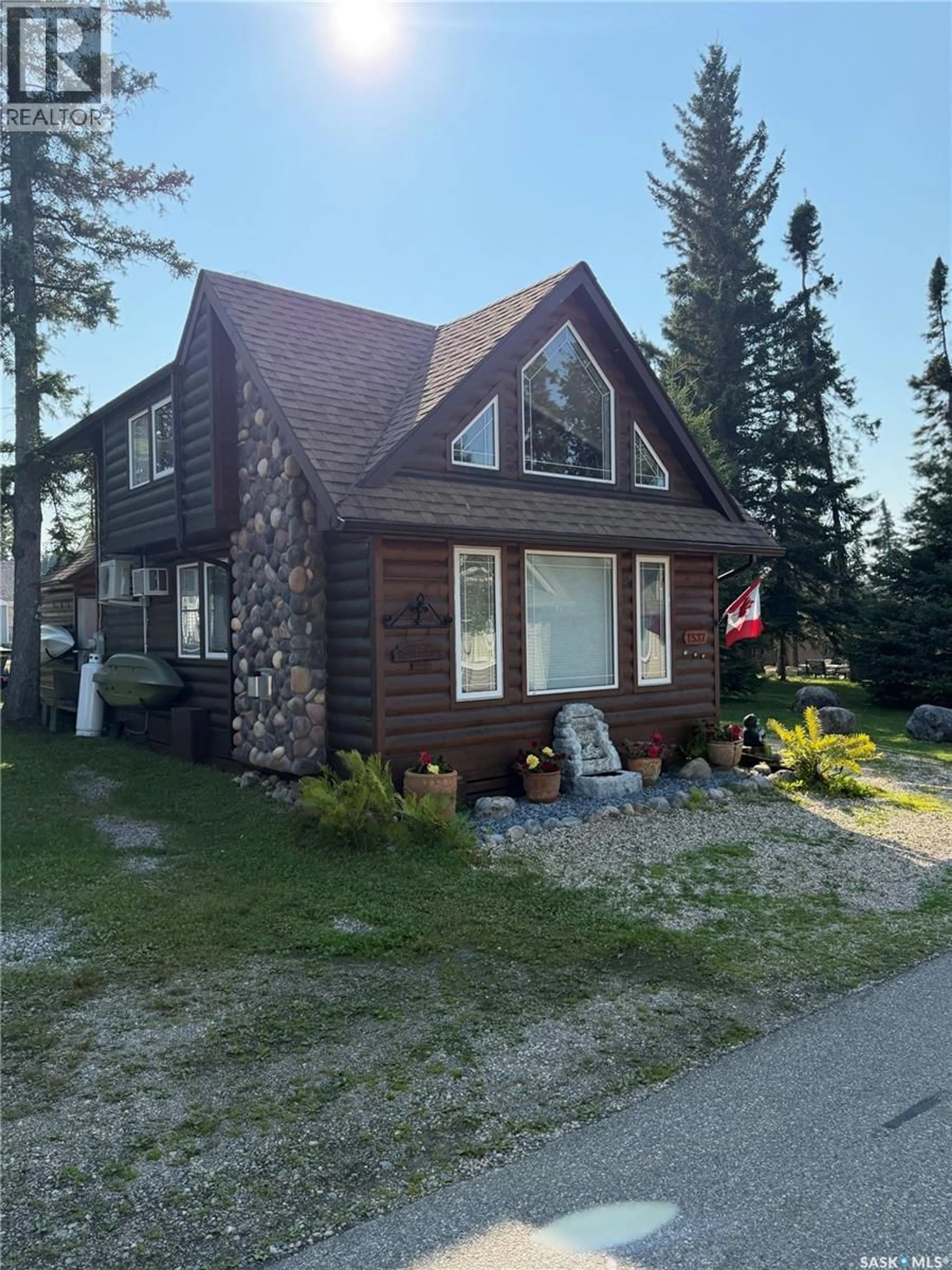 Home with vinyl exterior material, street for EAGLE, Prince Albert National Park Saskatchewan S0J2Y0