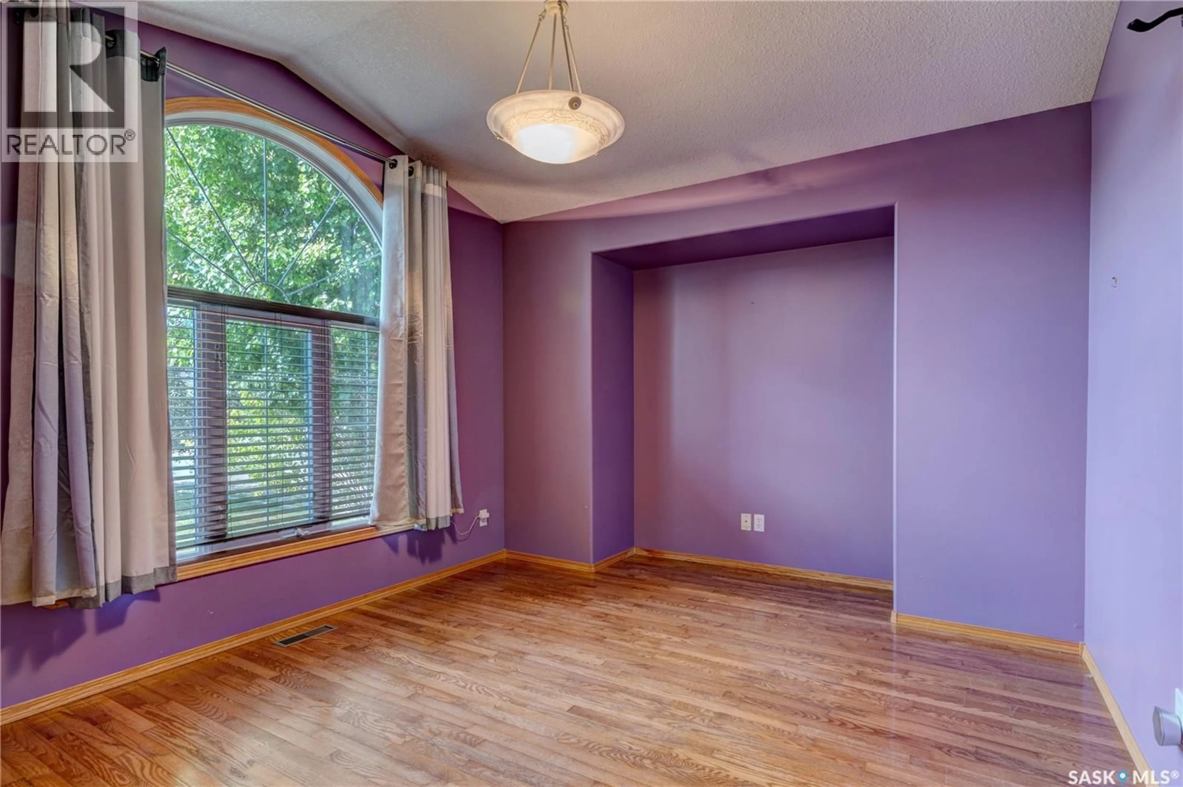 A pic of a room for 25 ELM BAY, Lumsden Saskatchewan S0G3C0