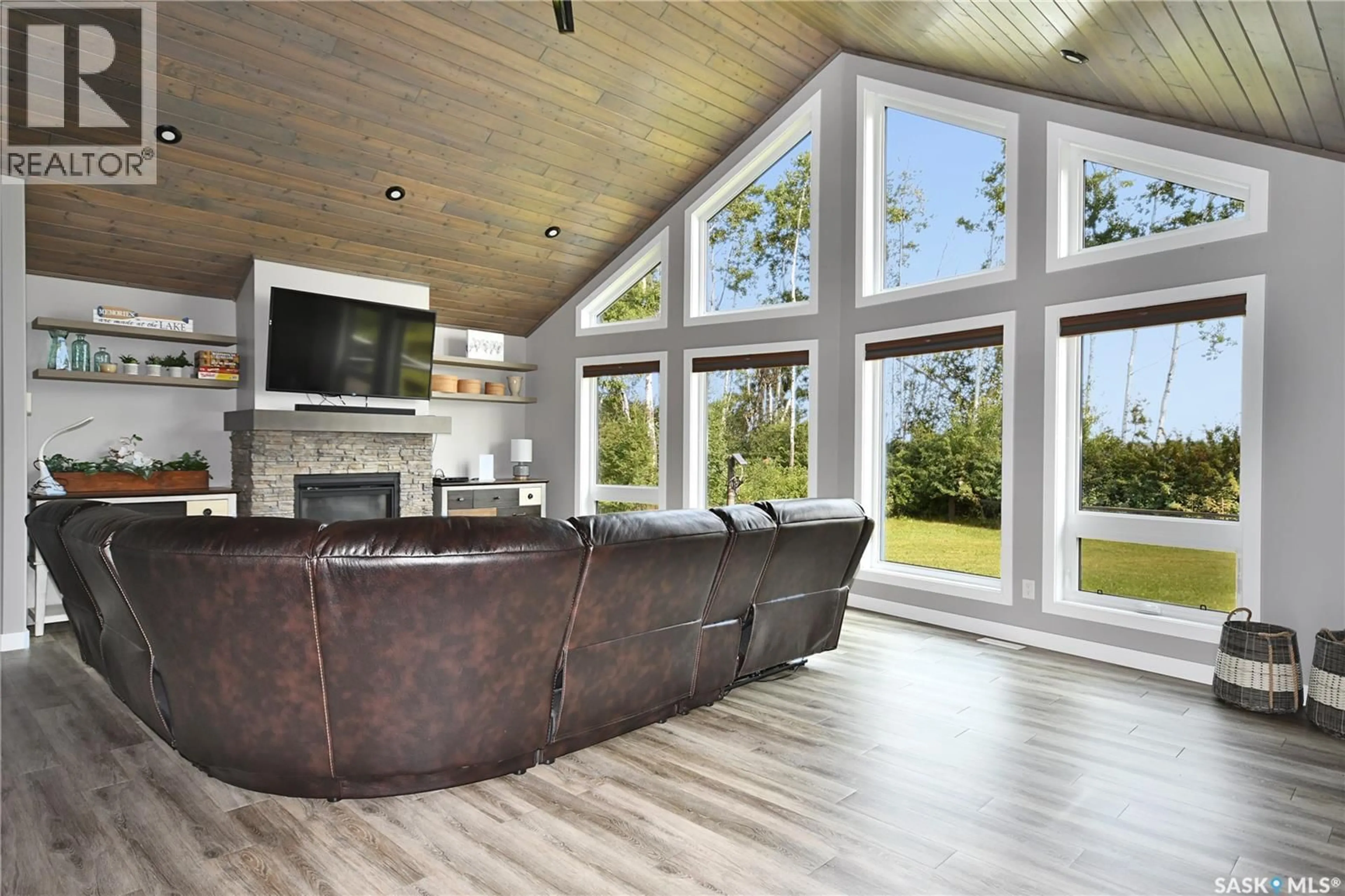 Living room with furniture, unknown for 5 DELARONDE WAY, Delaronde Lake Saskatchewan S0J0E0