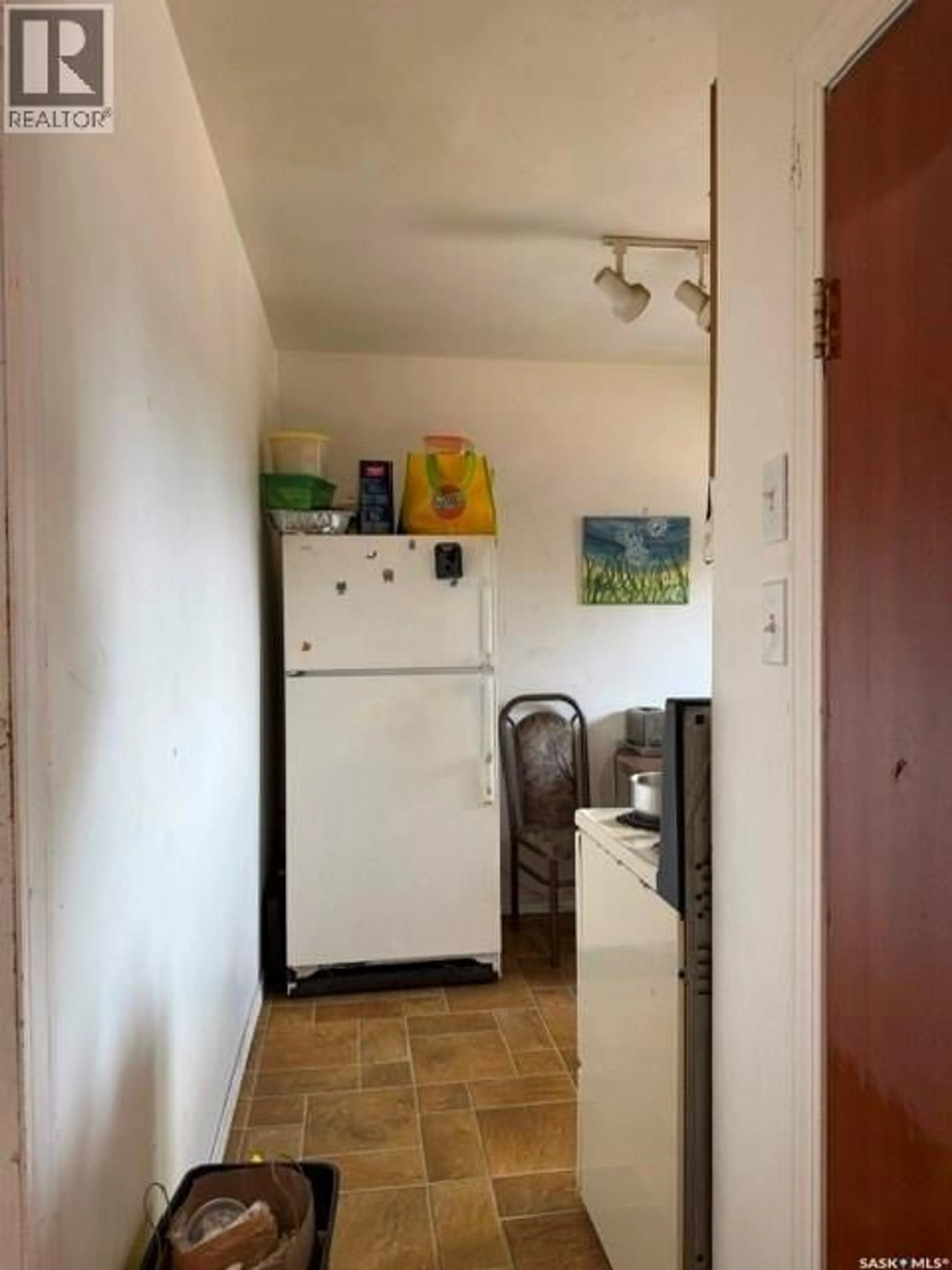 Unknown for 1627 22ND STREET, Saskatoon Saskatchewan S7R0J9