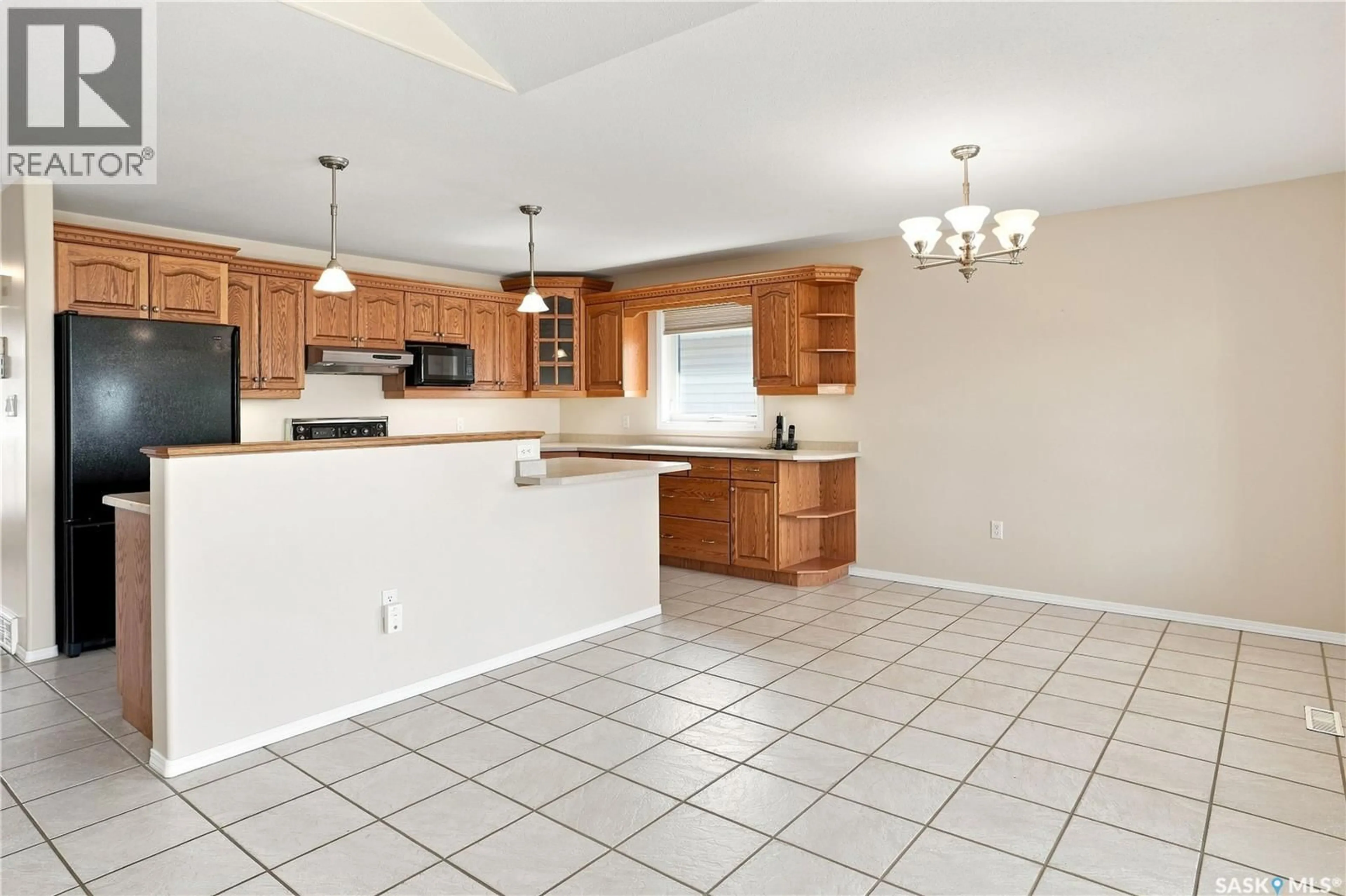 Open concept kitchen, ceramic/tile floor for 2507 KILDEER DRIVE, North Battleford Saskatchewan S9A3Z2