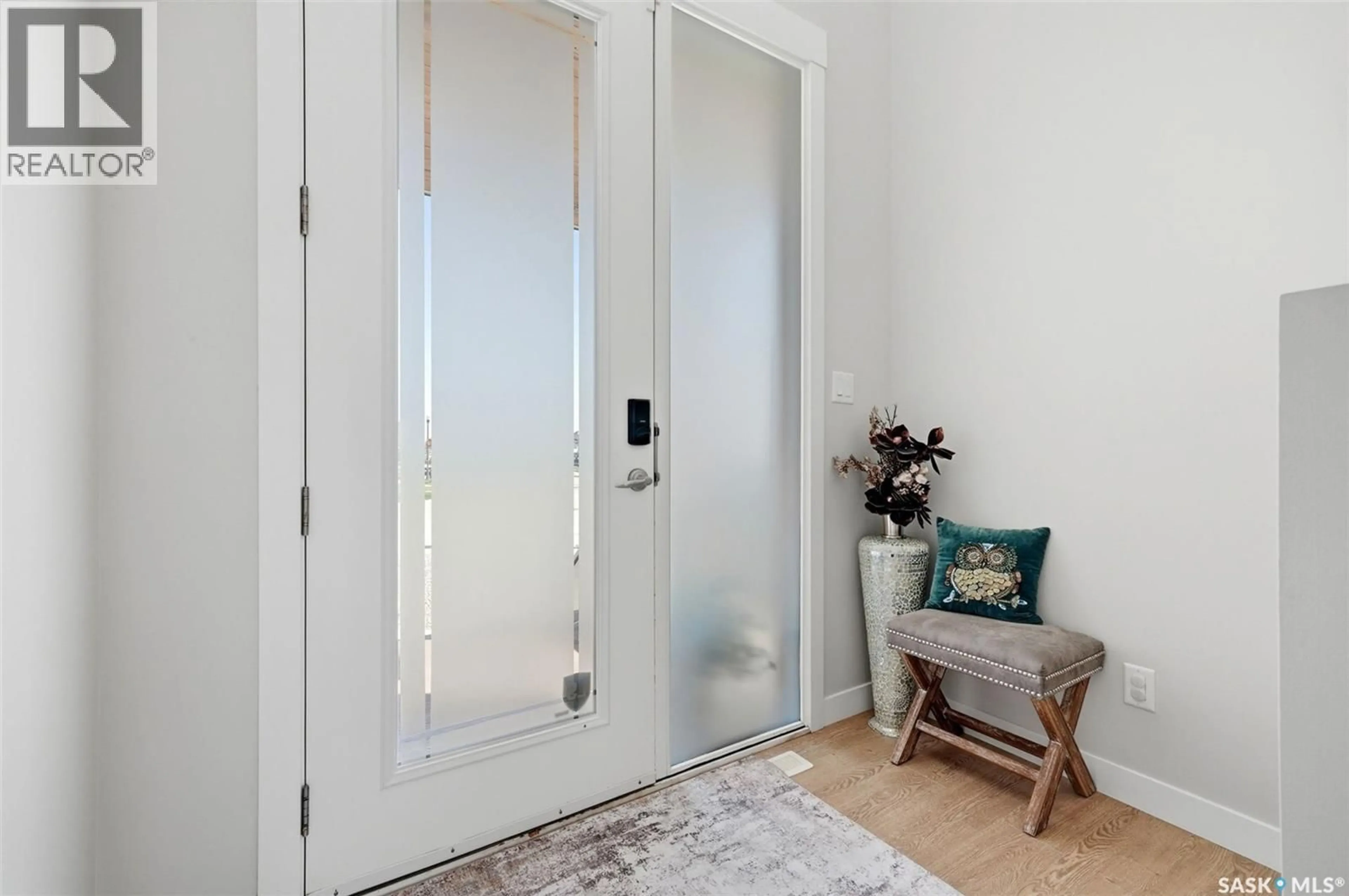 Indoor entryway for E - 4929 GREEN BROOKS WAY, Regina Saskatchewan S4V3K5