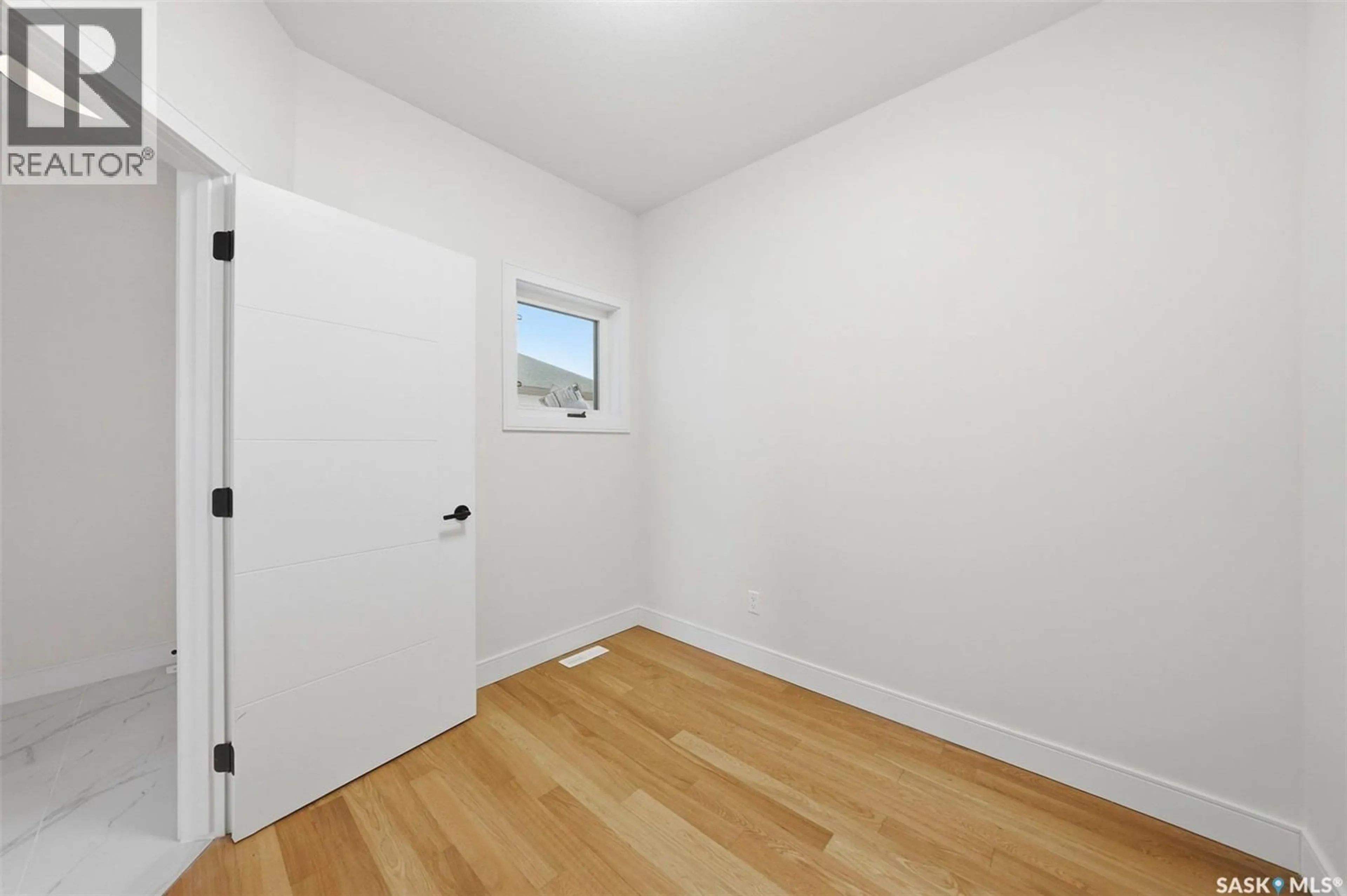 A pic of a room for 335 SHARMA CRESCENT, Saskatoon Saskatchewan S7W1J1