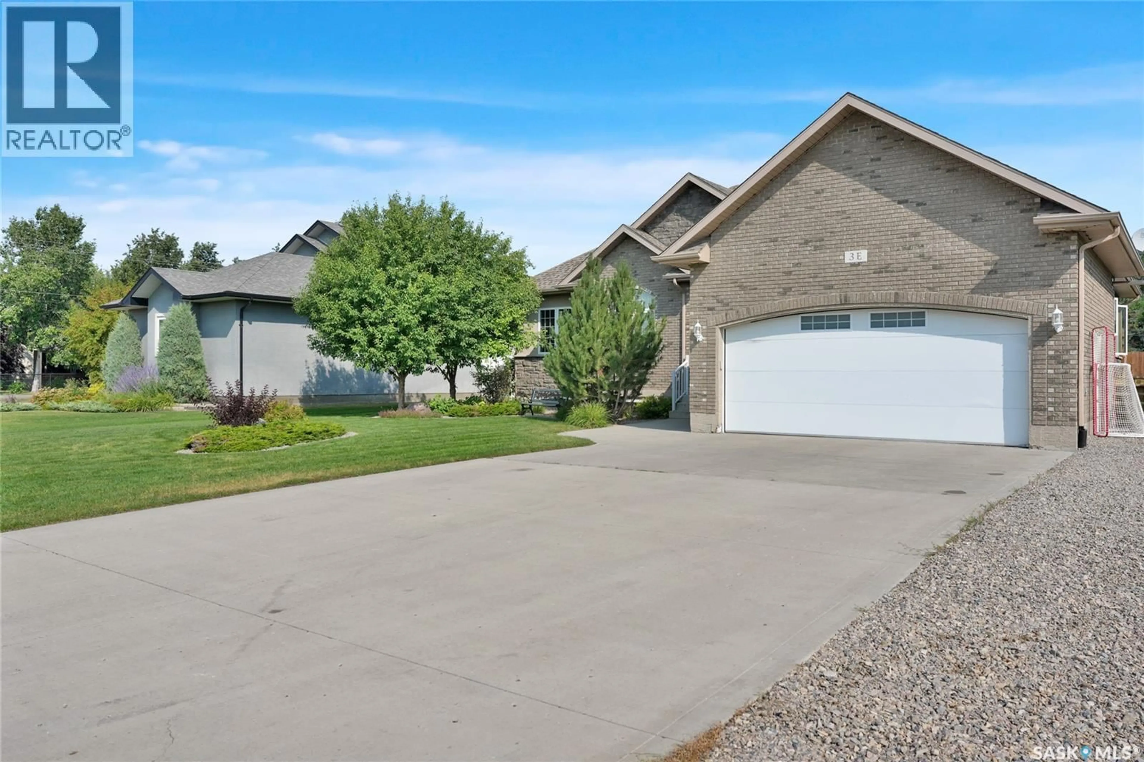 Unknown for 3 LOTT ROAD, White City Saskatchewan S4L5B1