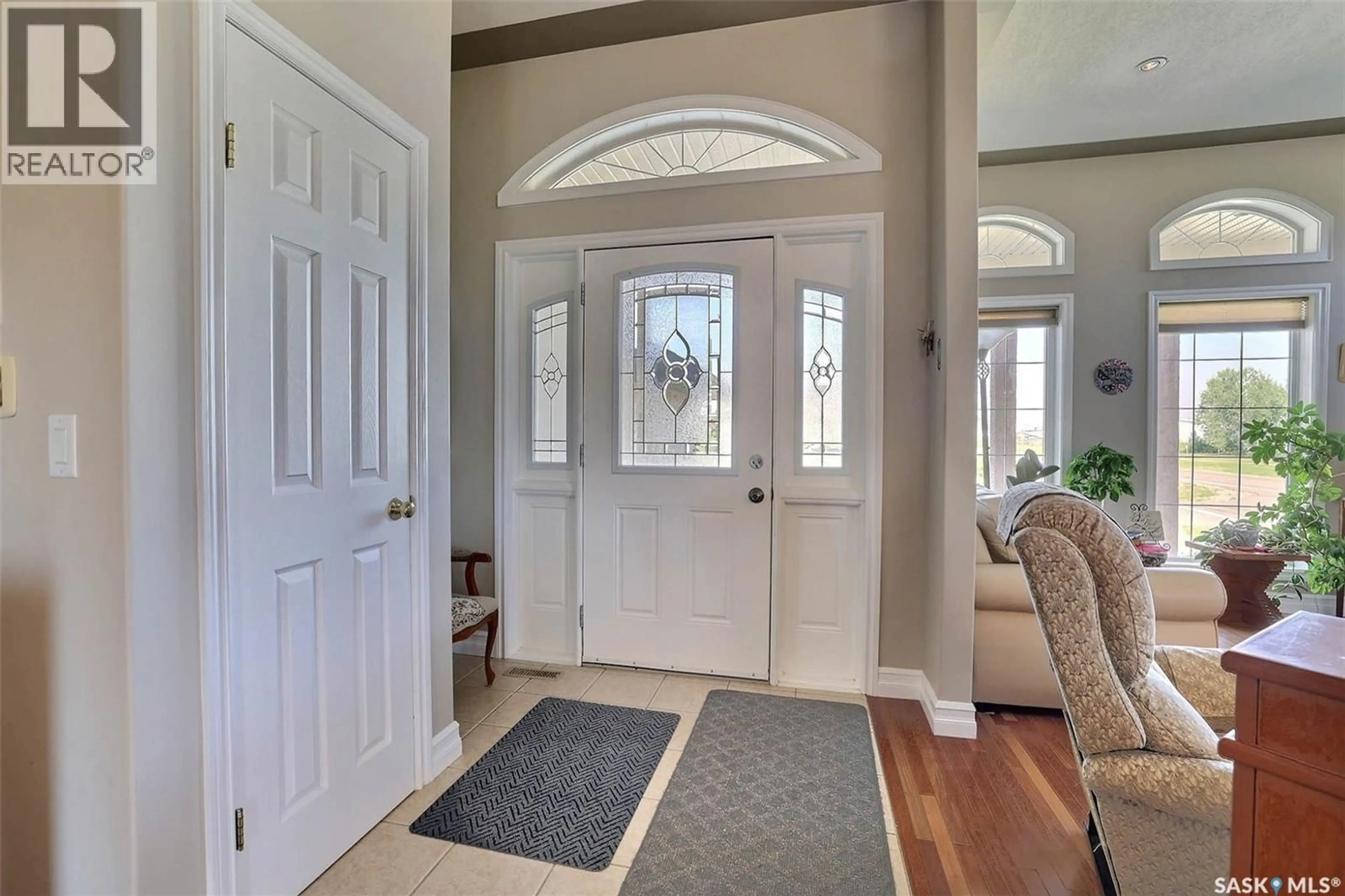 Indoor entryway for 78 WOODS CRESCENT, Edenwold Rm No.158 Saskatchewan S4L1C5